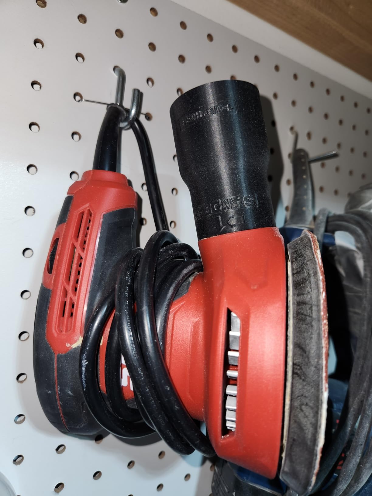 SKIL 5” Random Orbital Sander with Cyclonic Dust Box & 3pc Sanding Sheet - SR211601, Multicolor customer photo 1