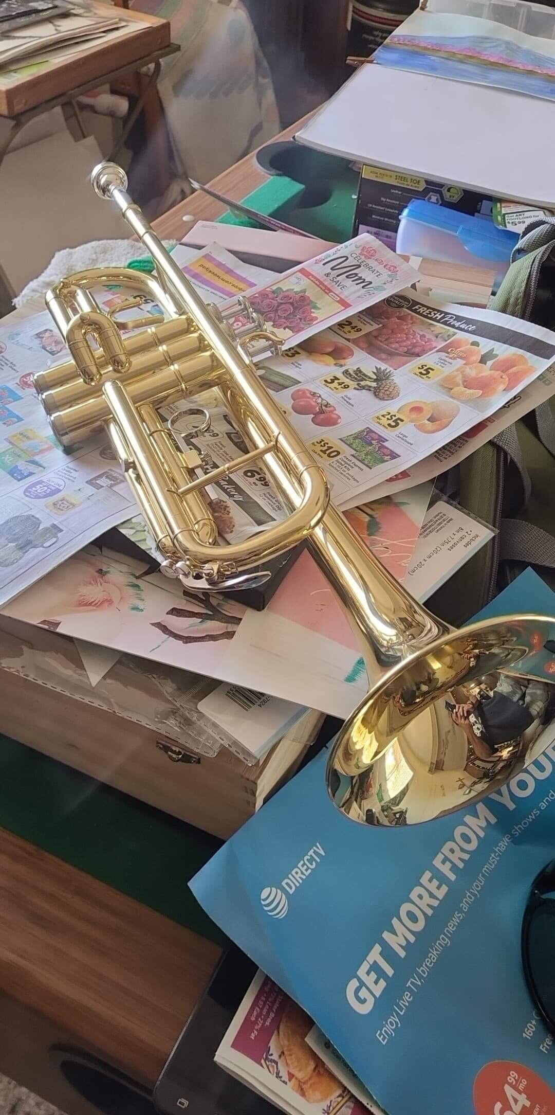 Mendini By Cecilio Bb Standard Trumpet Set for Beginners - Golden, Brass Trumpet Instrument with Hard Case, 7C Mouthpiece, Valve Oil, Cleaning Cloth, Gloves and Maintenance Kit customer photo 1