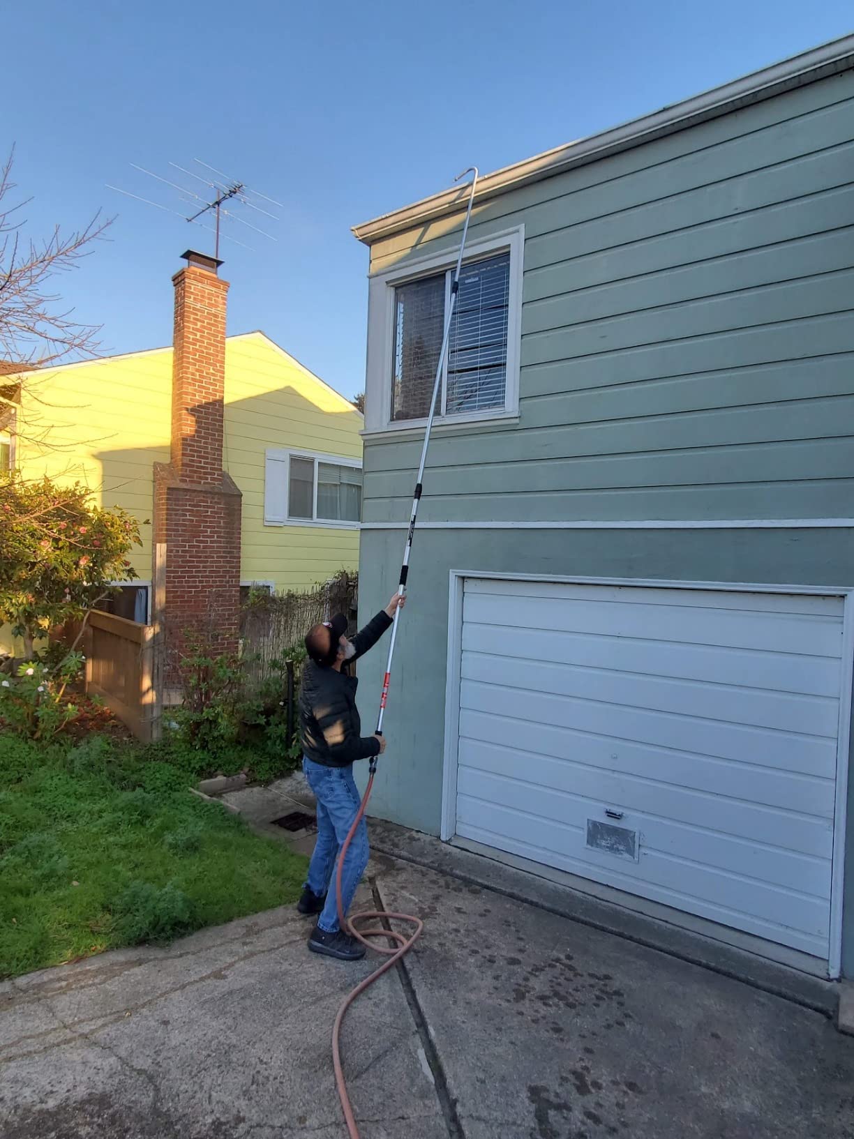 Guttermaster Pro Telescopic Water Fed Pole, Gutter Cleaning Tool with Curved End -Easy Gutter Cleaning from the Ground, Connects to Most Garden Hoses, No Special Attachments Needed,Extends 16 Feet customer photo 2