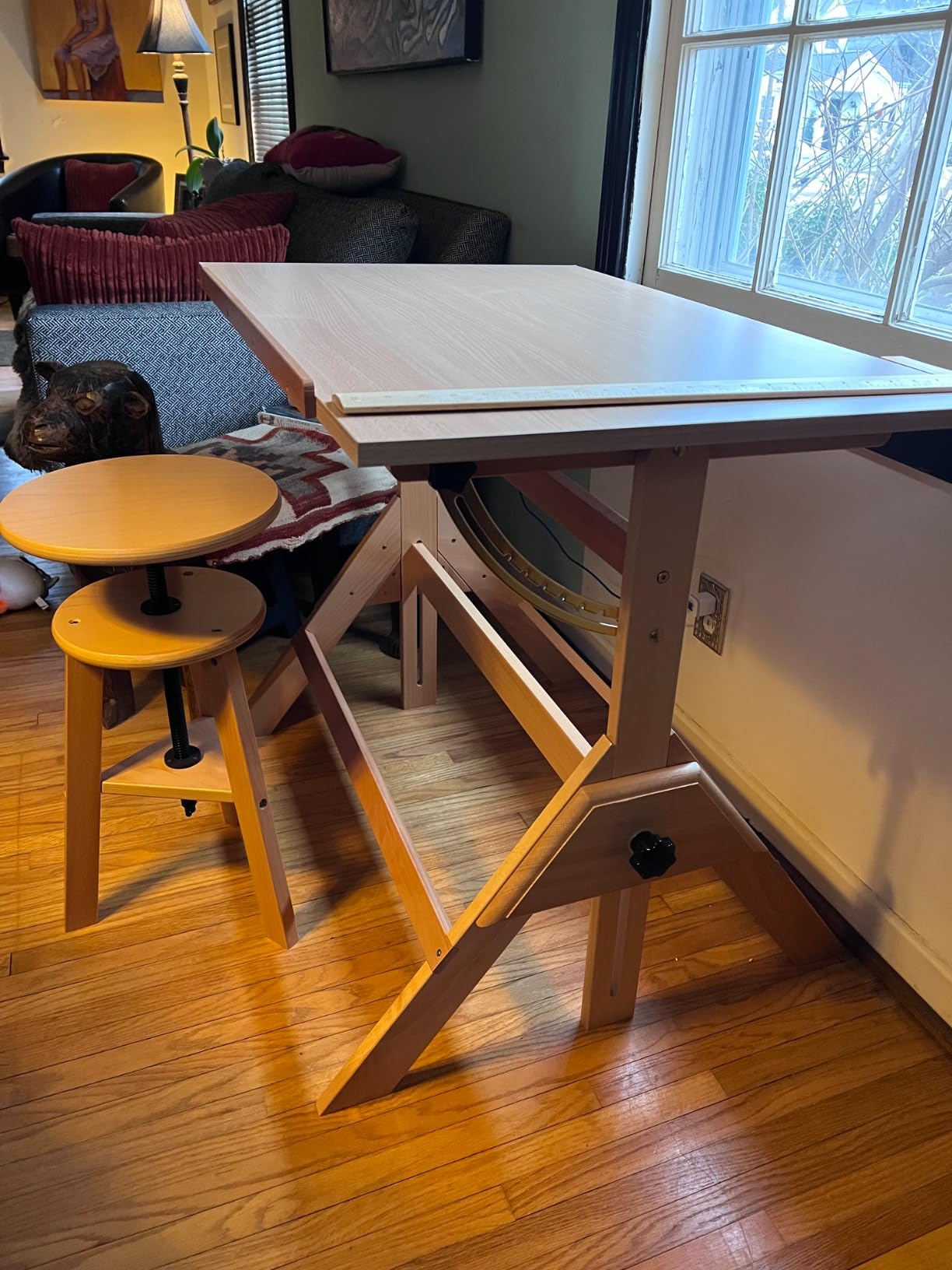 MEEDEN Wood Drafting Table & Stool Set,Artist Stool and Craft Table with Adjustable Height,Tiltable Tabletop for Artwork, Graphic Design, Reading, Writing customer photo 1
