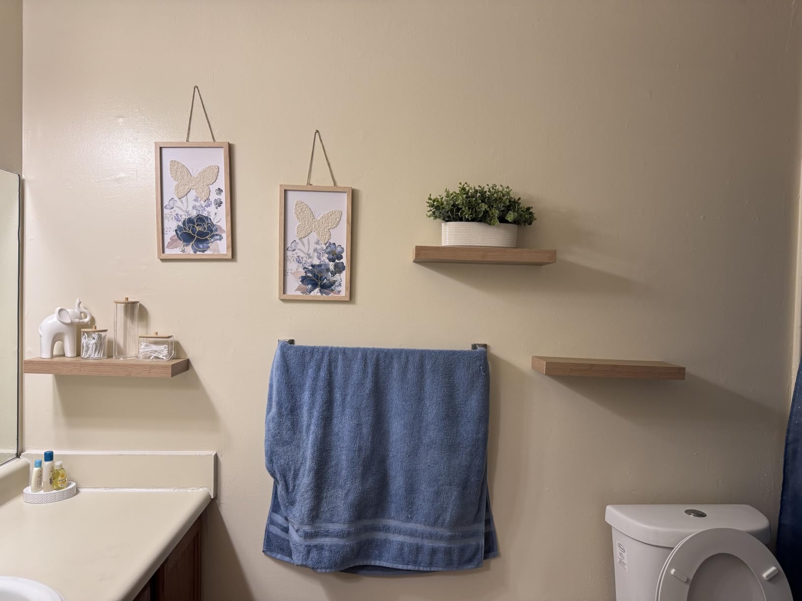 Sorbus Floating Shelves for Wall - 16 Inch Floating Shelf for Kitchen, Bedroom, Living Room, Bathroom, Home & Wall Decor - Mounted Bathroom Shelves with Invisible Brackets (Black, 3 Pack) customer photo 1
