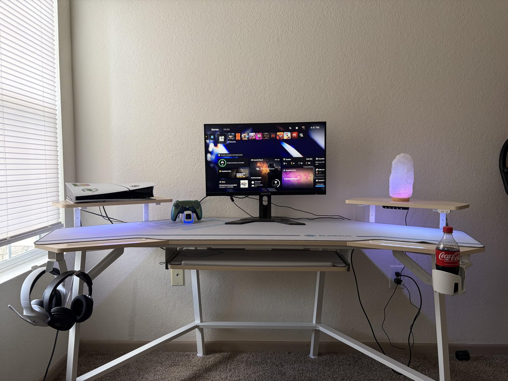 EUREKA ERGONOMIC Gaming Desk Wing Shaped Keyboard Tray 72 Inch Walnut customer photo 1