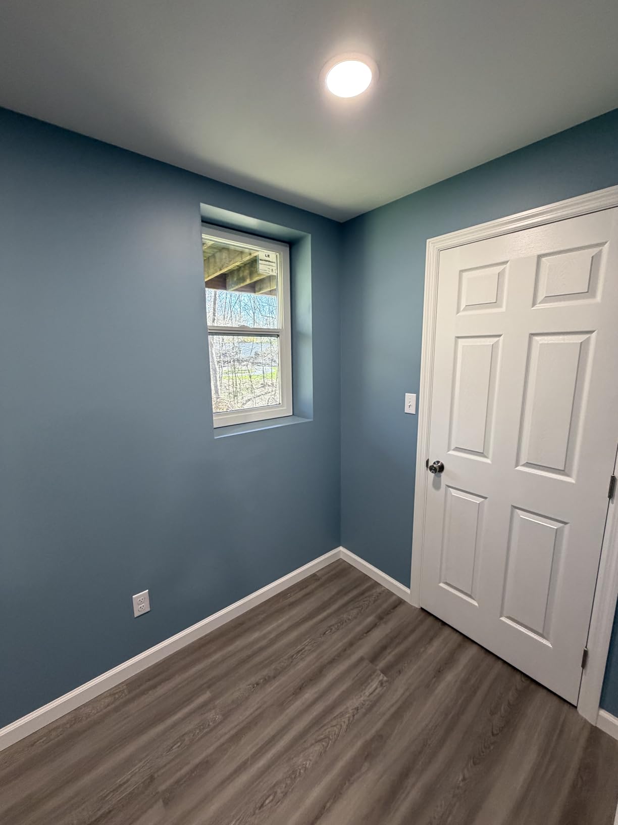 Redi Exit Single-Hung Egress Window -Premium Single Egress Window -Casment window - Egress Window (31