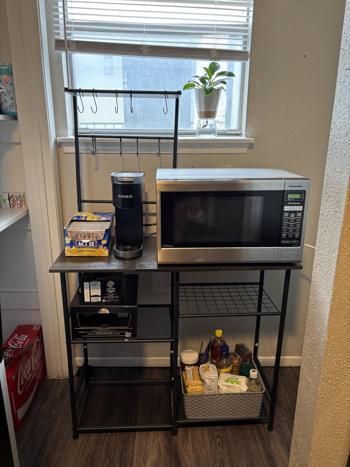 3IngSeagulls Baker's Rack for Kitchen with Storage, Microwave Stand with Adjustable Shelves and 10 S Hooks, 6-Tier Coffee Bar Station, Kitchen Shelves for Spices, Pots, Rustic Brown customer photo 1