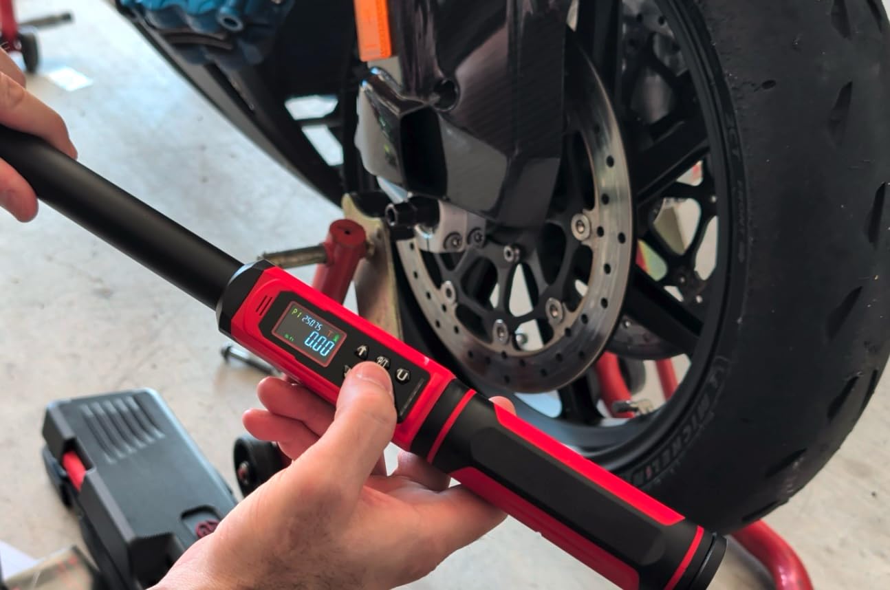 SUERCUP 1/2-Inch Drive Digital Torque Wrench, 3.8-250.8Ft.Lb, for Lug Nuts | Electronic Torque Wrench, 5.1-340Nm, ±1% Accuracy, Vibration/Buzzer/LED, 9 Presets & 5 Units, for Suspension & Truck Repair customer photo 1
