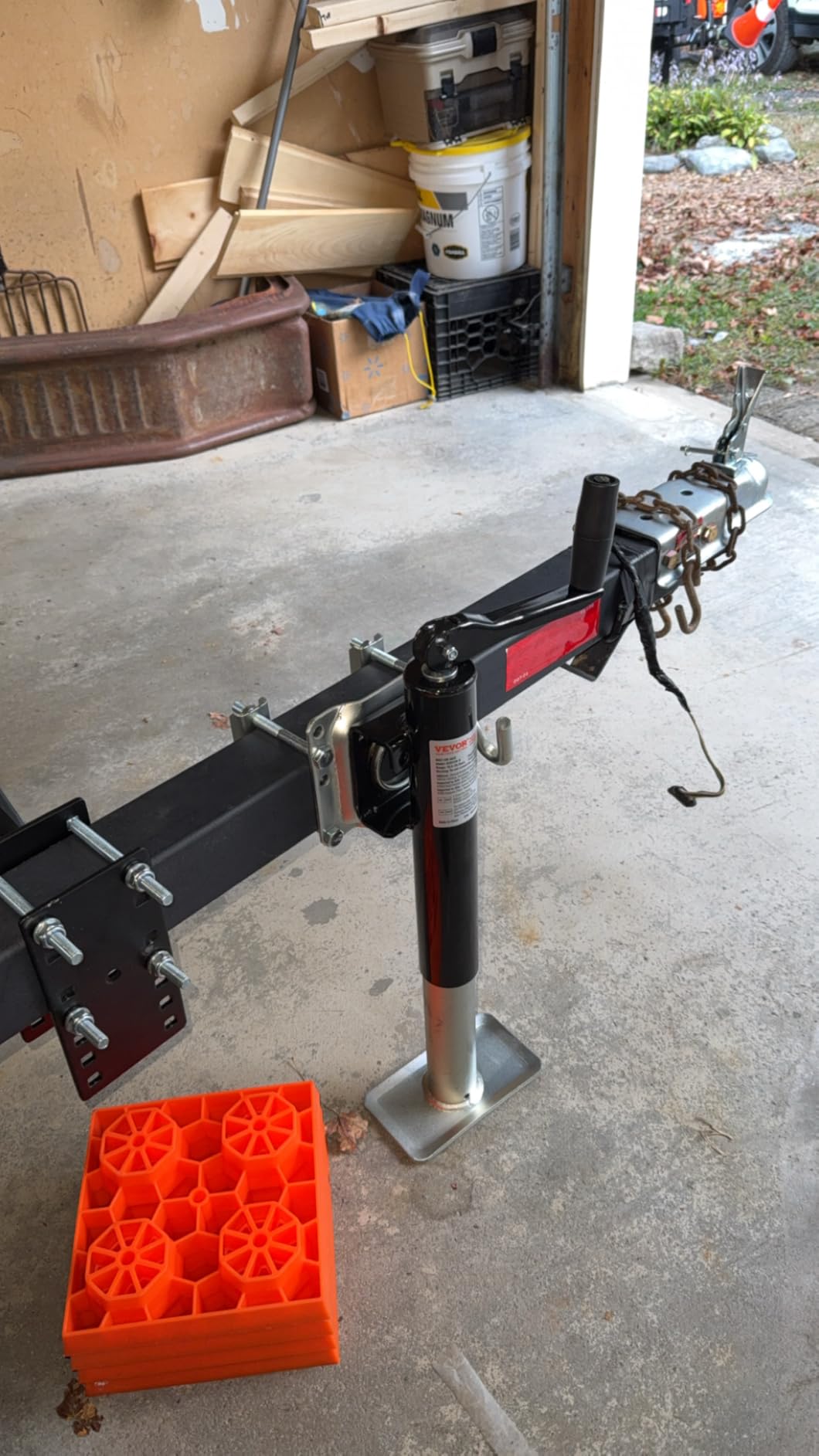 VEVOR Heavy Duty Trailer Jack, 2000 lbs Load Capacity, 10