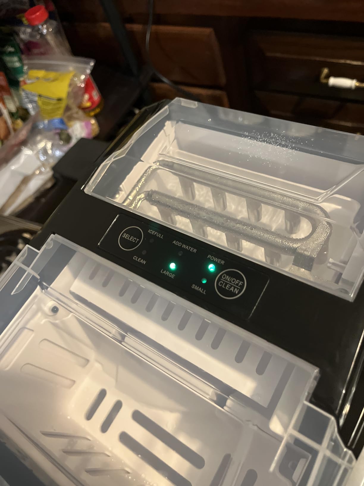 Sweetcrispy Countertop Ice Maker with Scoop, Basket and Handle, Portable Ice Machine 9 Cubes Ready in 6 Mins, 26.5lbs in 24Hrs, 2 Sizes for Home Kitchen Office Bar Party, Coal Black customer photo 2