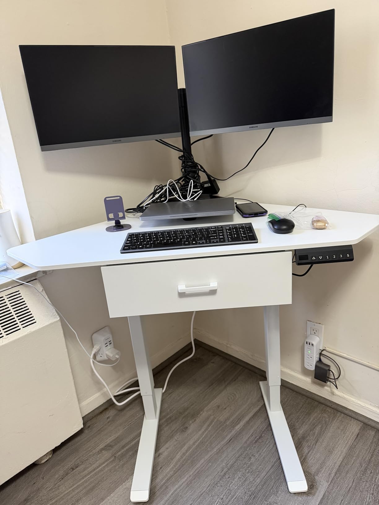 SEDETA Corner Electric Standing Desk, 32'' Small Height Adjustable Computer Desk with Drawer for Gaming, Small Space, Stand up Home Office Writing Desk, Rustic Brown customer photo 2