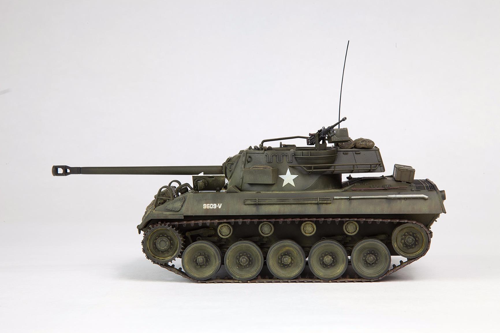 Academy M-18 Hellcat U.S Army 1/35 Plastic Model Kit customer photo 1