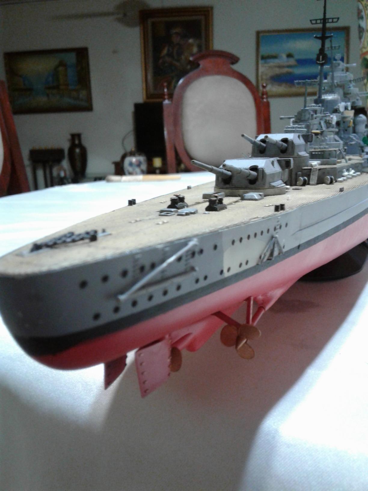 Revell Germany 05040 Battleship Bismarck Model Kit customer photo 2
