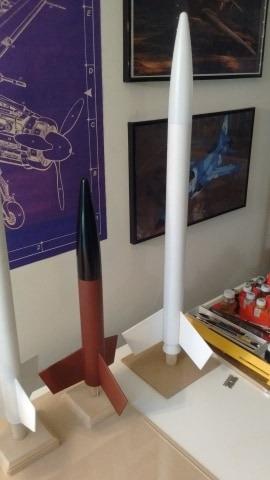 Estes 0651 Der Red Max Rocket-Building Kit, Intermediate Flying-Rocket-Model Kit for Ages 10+ customer photo 1