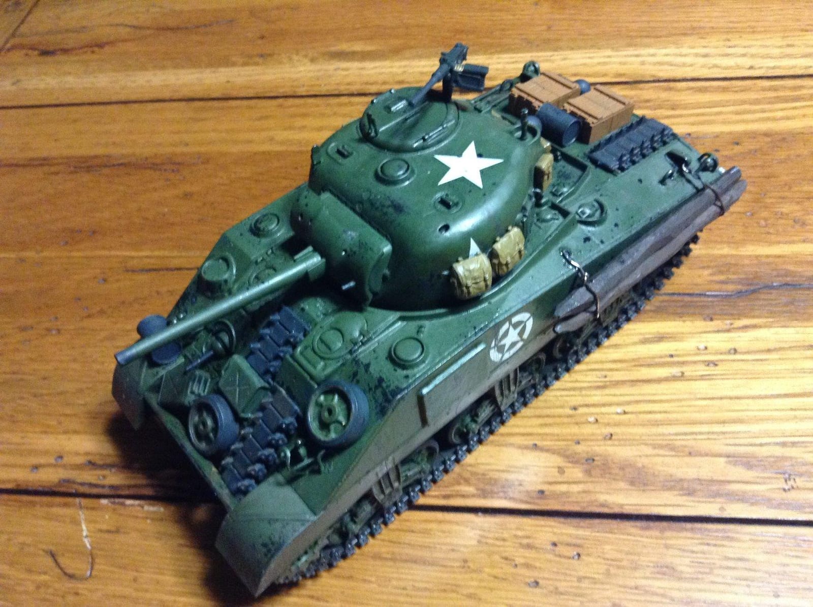 Tamiya 35190 1/35 U.S. Medium Tank M4 Sherman Plastic Model Kit customer photo 1