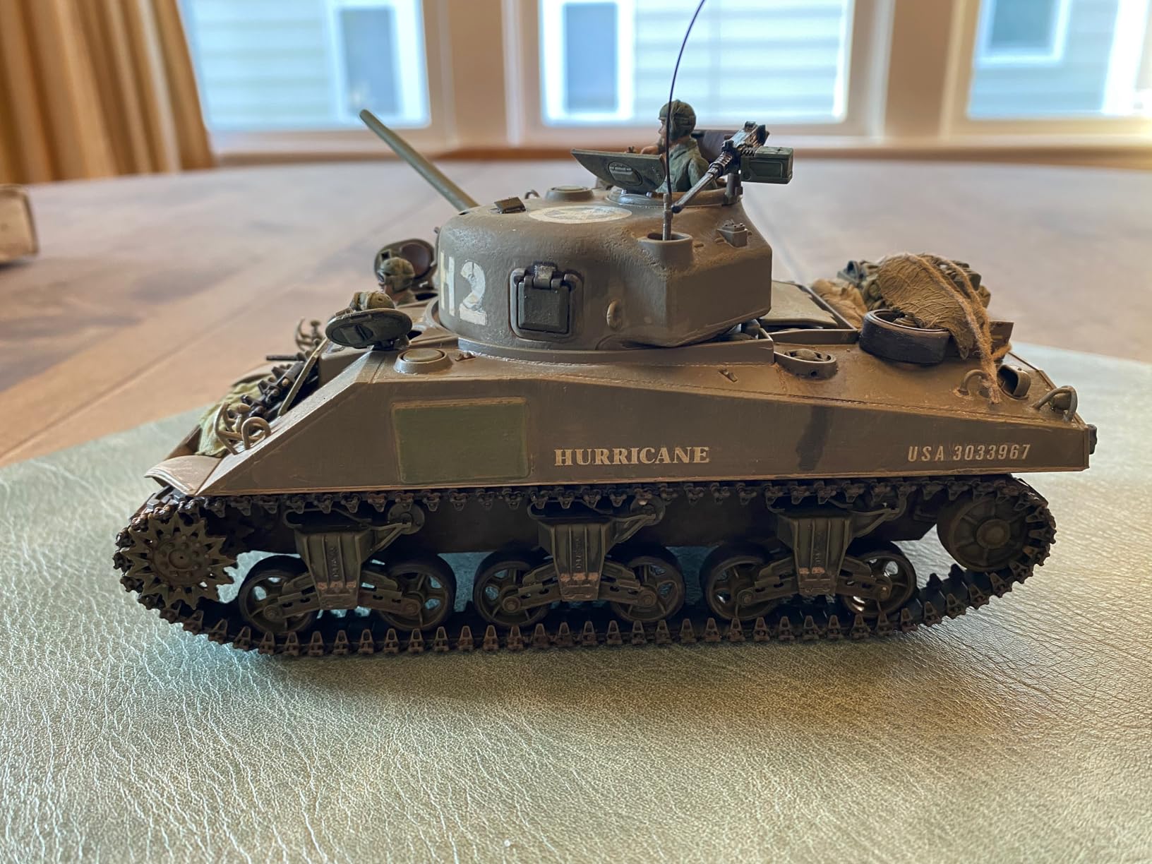 Tamiya 35190 1/35 U.S. Medium Tank M4 Sherman Plastic Model Kit customer photo 2