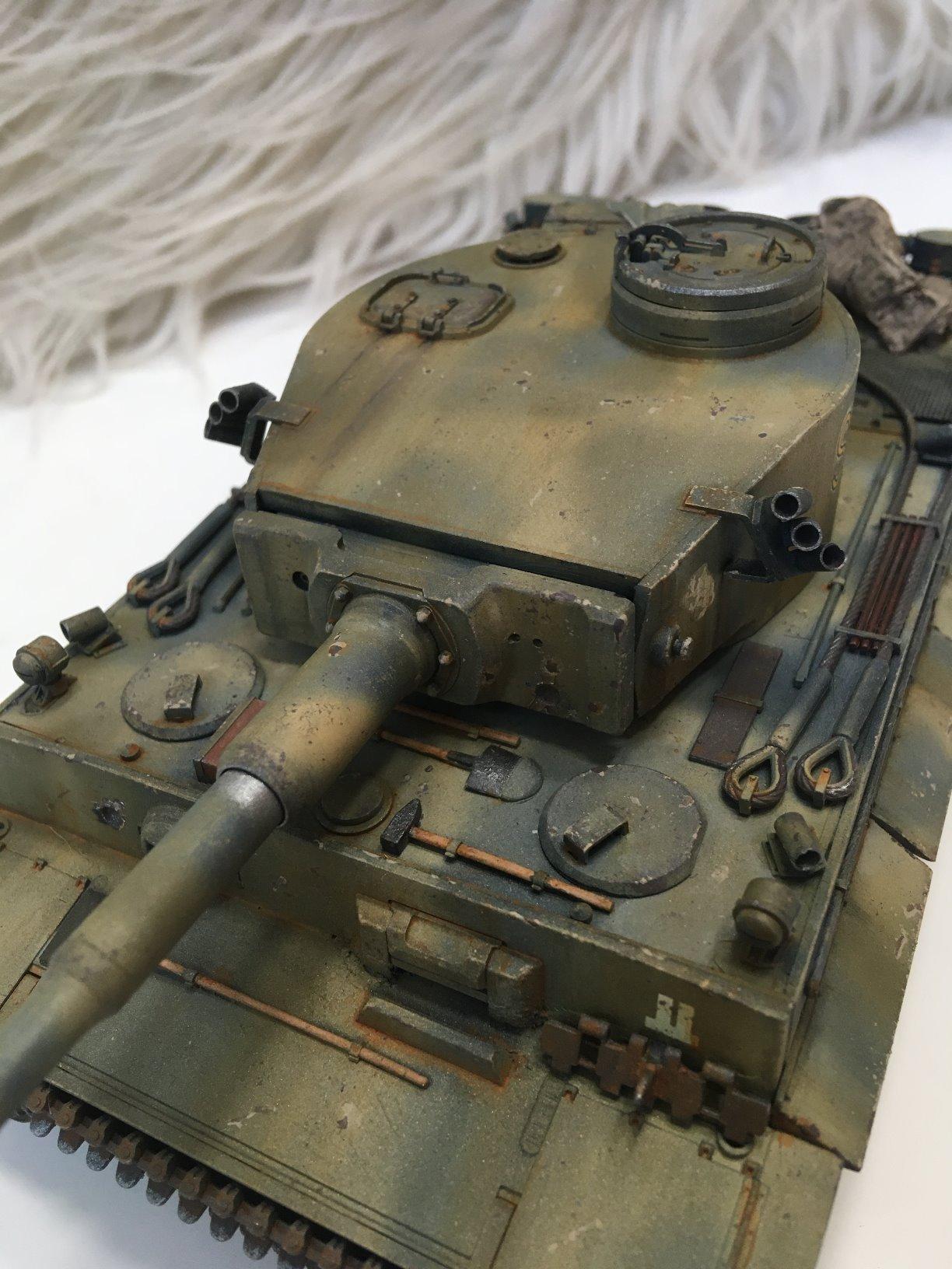 Tamiya 35216 1/35 Ger. Tiger I Early Production Tank Plastic Model Kit for Unisex Adult customer photo 2