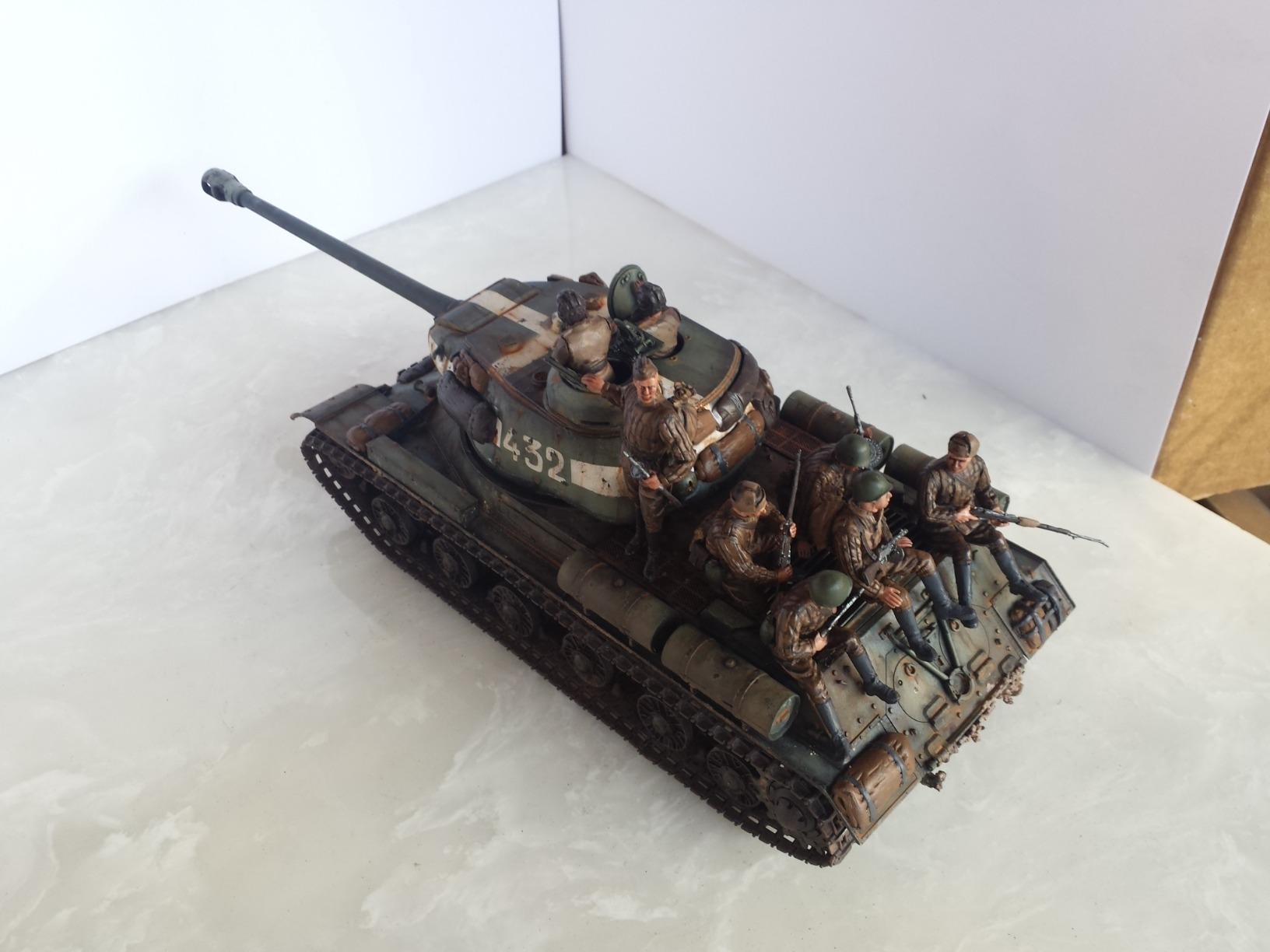 Tamiya Models Russian Heavy Tank JS-2 Model Kit customer photo 1