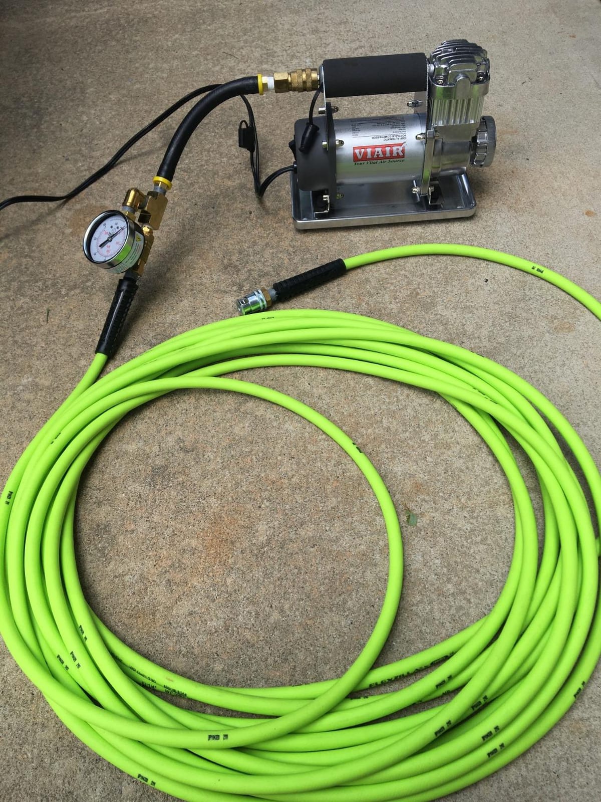 VIAIR 300P - 30033 Tire Inflator Portable Offroad Air Compressor for Truck & SUV, 12V On/Off Road Tire Pump Air Compressor Portable Heavy Duty 150 PSI customer photo 2