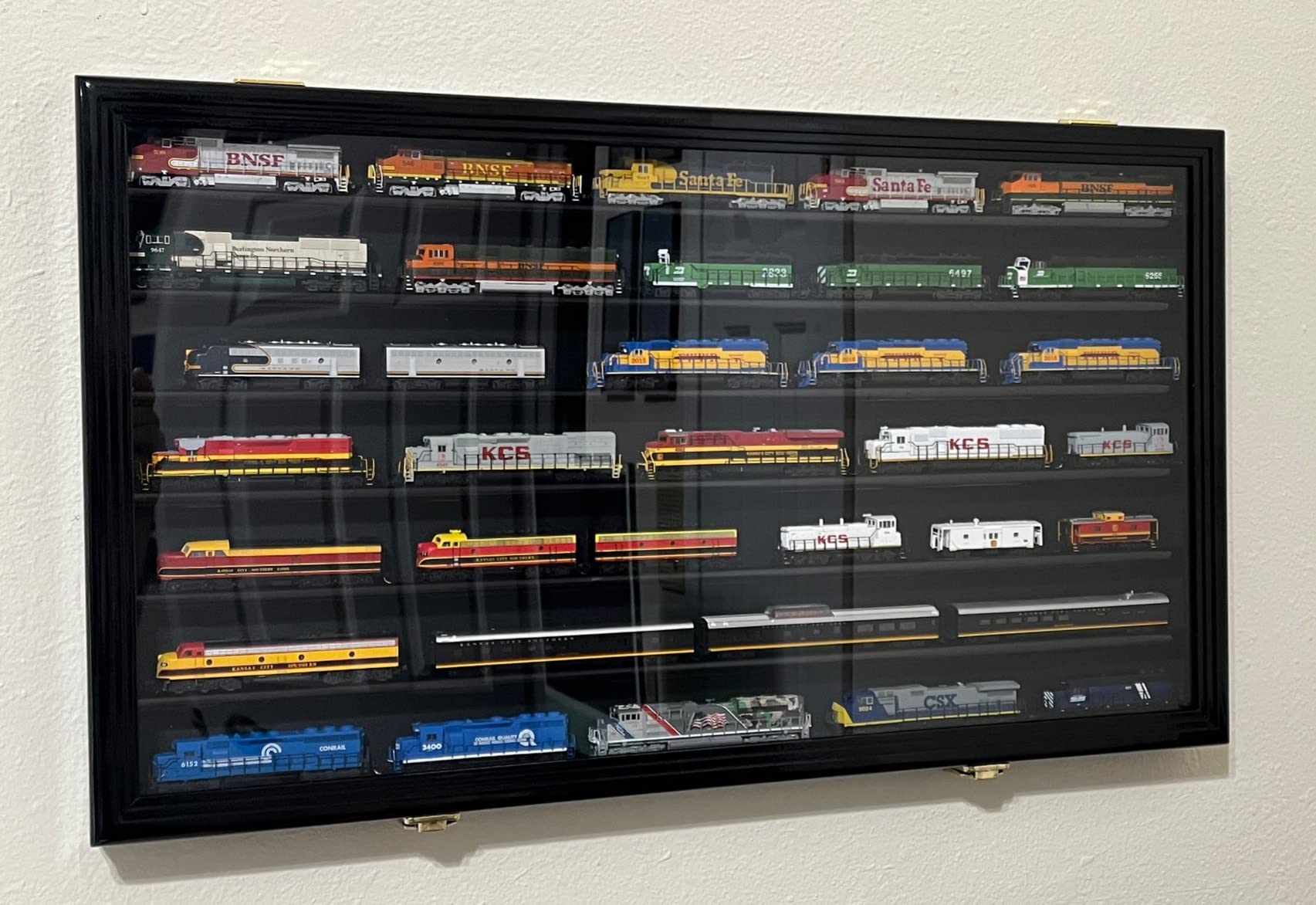 N Scale Train Model Trains Display Case Cabinet Wall Rack w/ 98% UV Lockable -Walnut customer photo 2