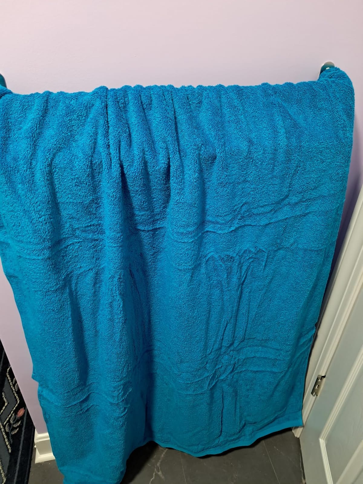 THIRSTY Towels Oversized Luxury 40x80 Bath Sheet - 100% Turkish Cotton, Ultra Soft, Thick & Absorbent Towel for Bathroom, Spa, Beach & Pool, Hotel Quality Comfort | White customer photo 2