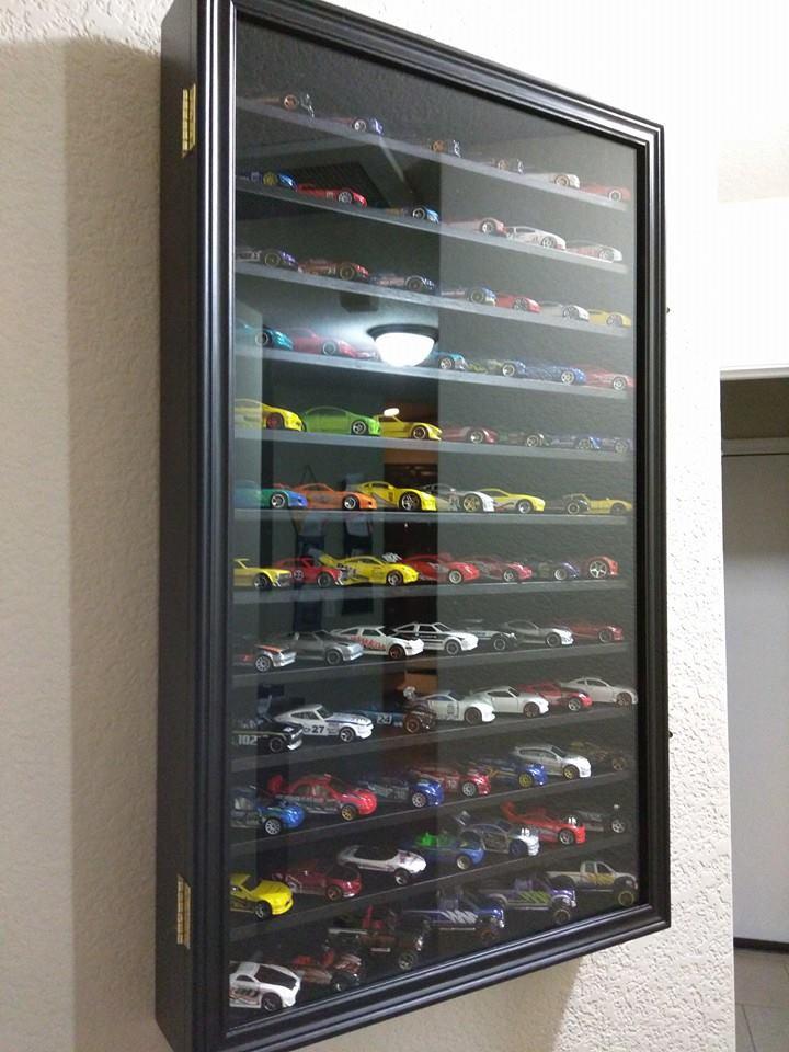 DisplayGifts Toy Cars Wheels Matchbox Model Diecast Display Case Cabinet Also fit N Scale Model Trains UV Protection 1/64-1/43 Scale High Transparency Hot Design (Black Finish) customer photo 2