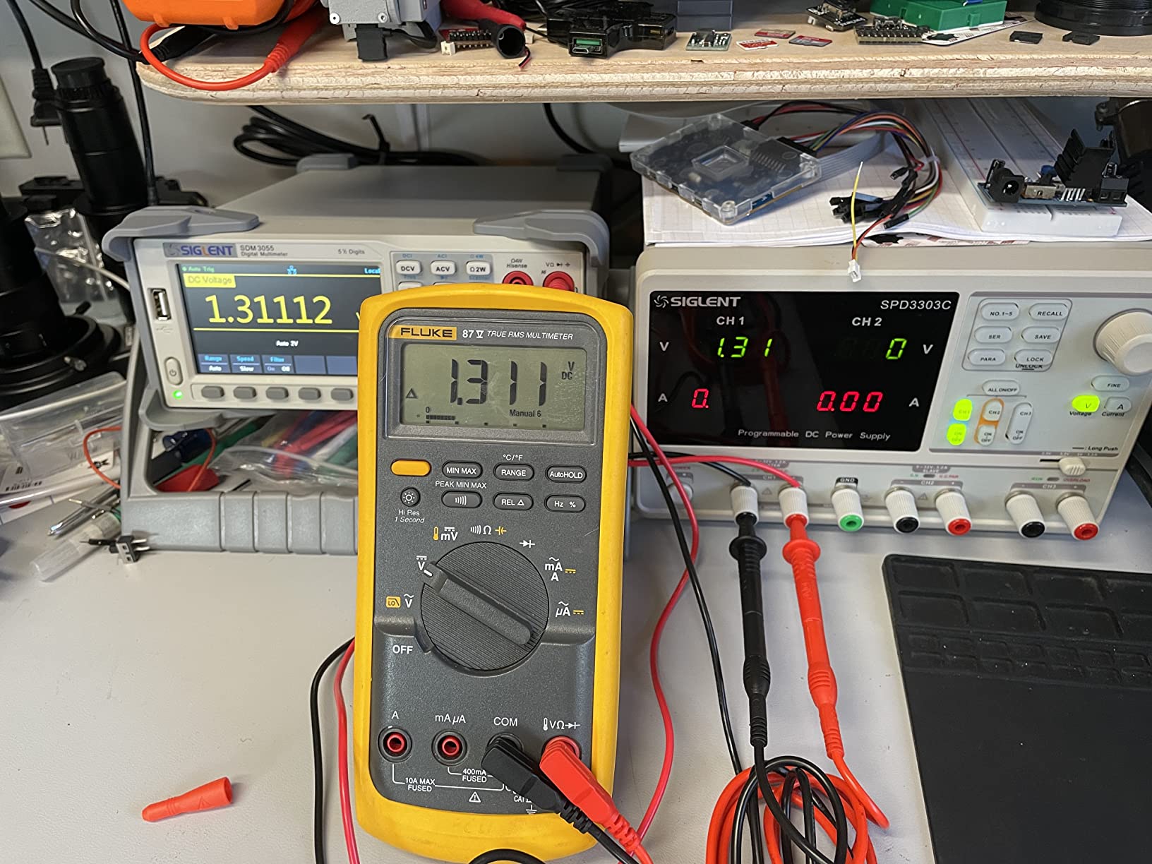 Siglent Technologies SDM3055 5.5 Digit Digital Multimeter, White/Grey customer photo 1