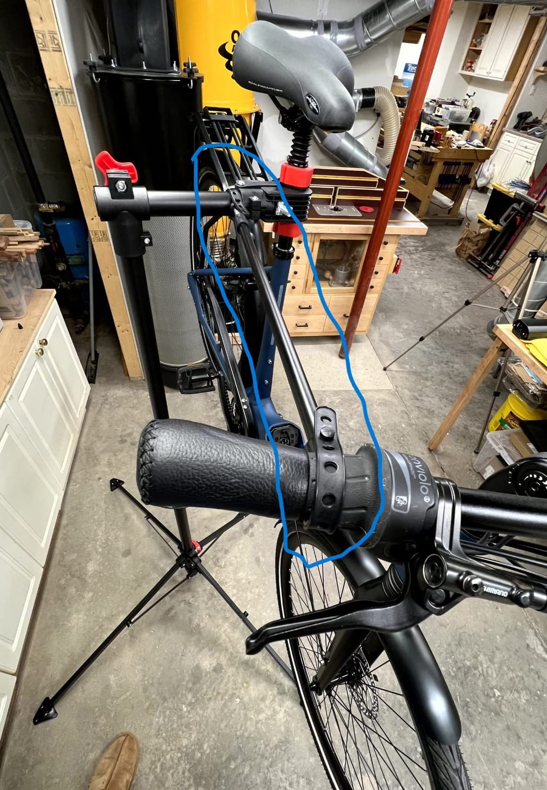 Yaheetech Bike Repair Stand Adjustable Foldable Bicycle Maintenance Rack customer photo 1