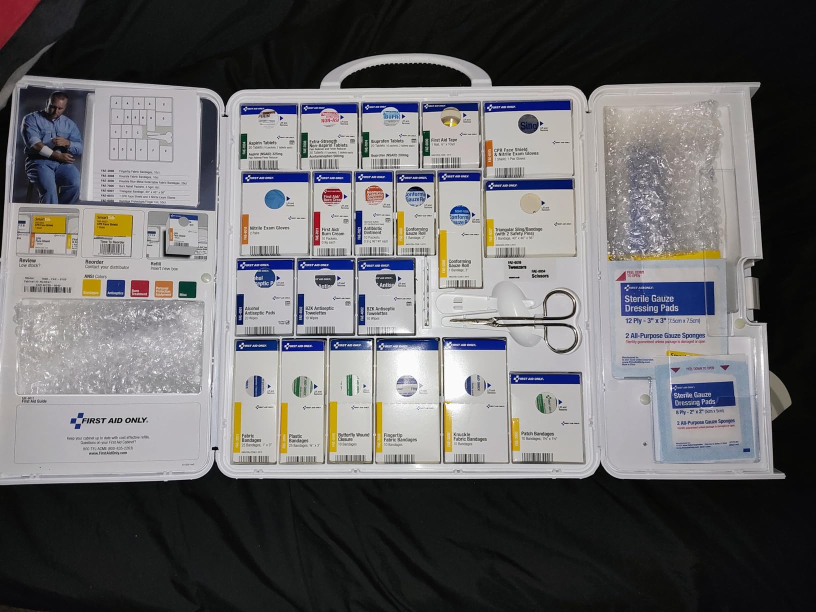 First Aid Only SmartCompliance 50-Person OSHA Compliant First Aid Kit for Business and Office Spaces - Large Plastic Cabinet - Emergency Supplies for Cuts, Bruises, and Scrapes - 245 Pieces customer photo 2