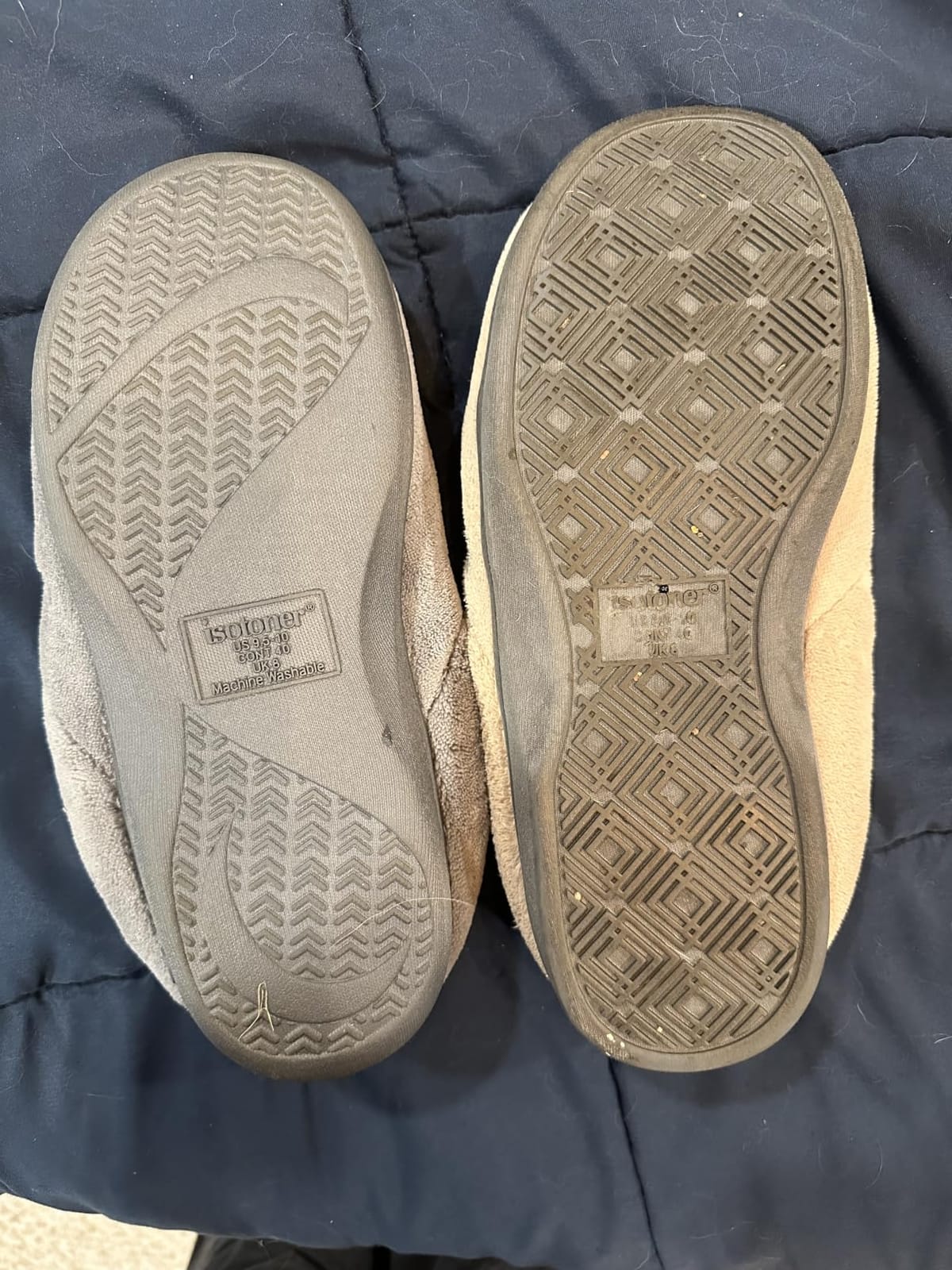 isotoner womens Classic Clog Non-slip Memory Foam Slippers customer photo 2