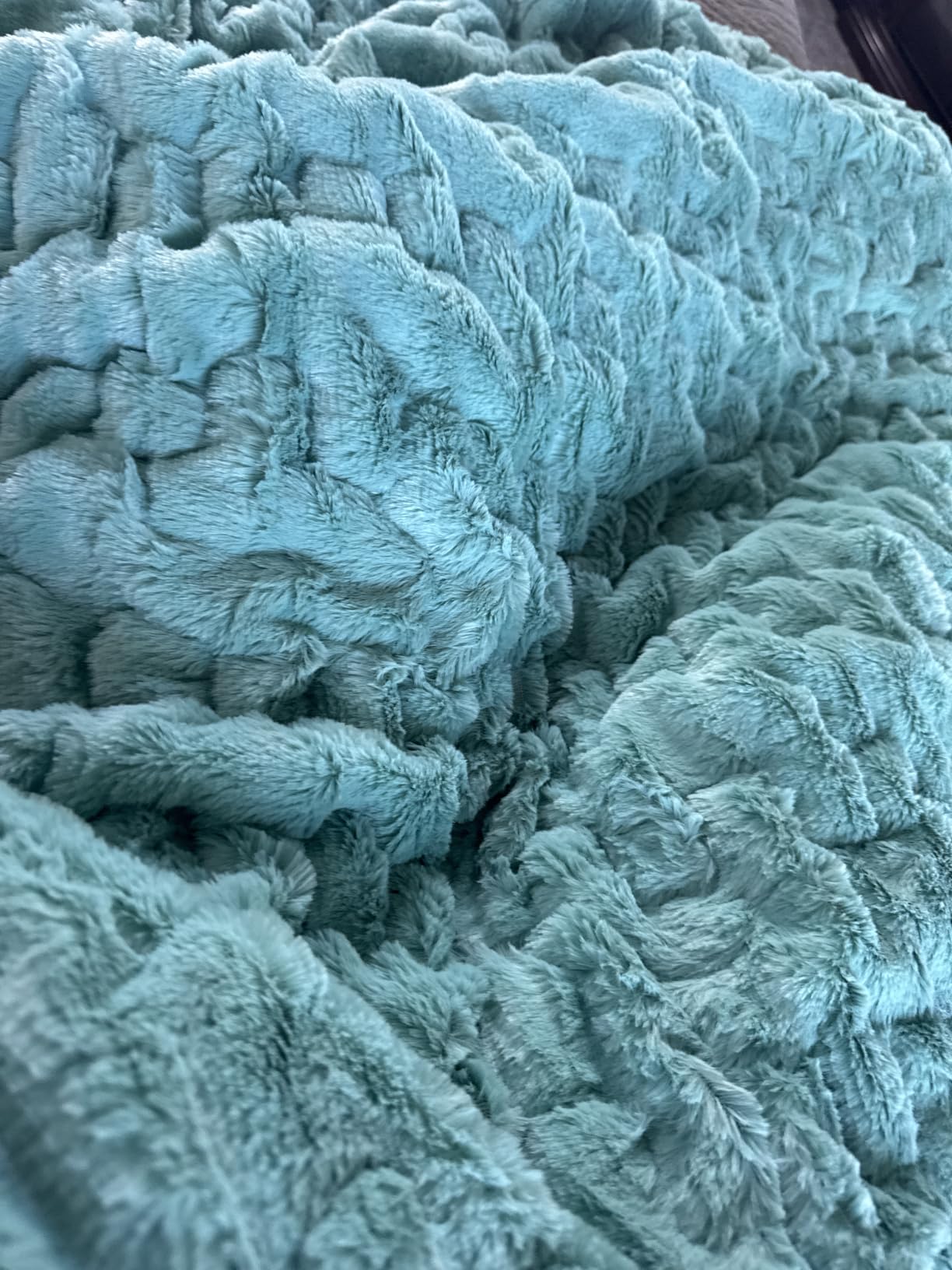 Madison Park Ruched Fur Luxury Throw Premium Soft Cozy Brushed Long Faux Fur For Bed, Couch or Sofa, 50x60