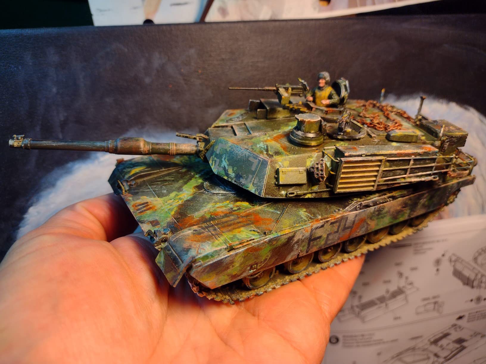 Tamiya 32592 1/48 M1A2 Abrams Plastic Model Kit customer photo 2