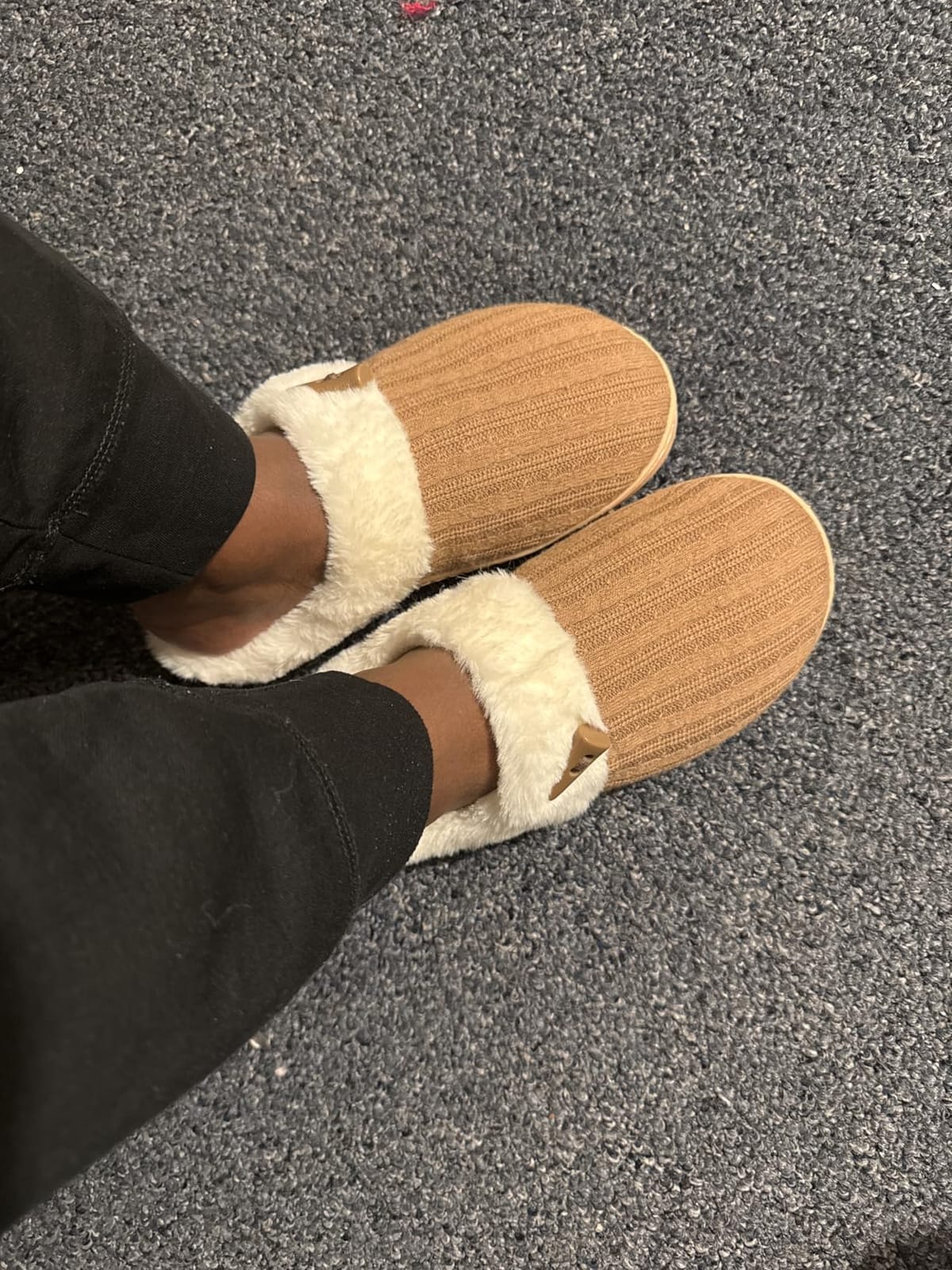 NineCiFun Women's Slip on Fuzzy Slippers Memory Foam House Slippers Outdoor Indoor Warm Plush Bedroom Shoes Scuff with Faux Fur Lining customer photo 2