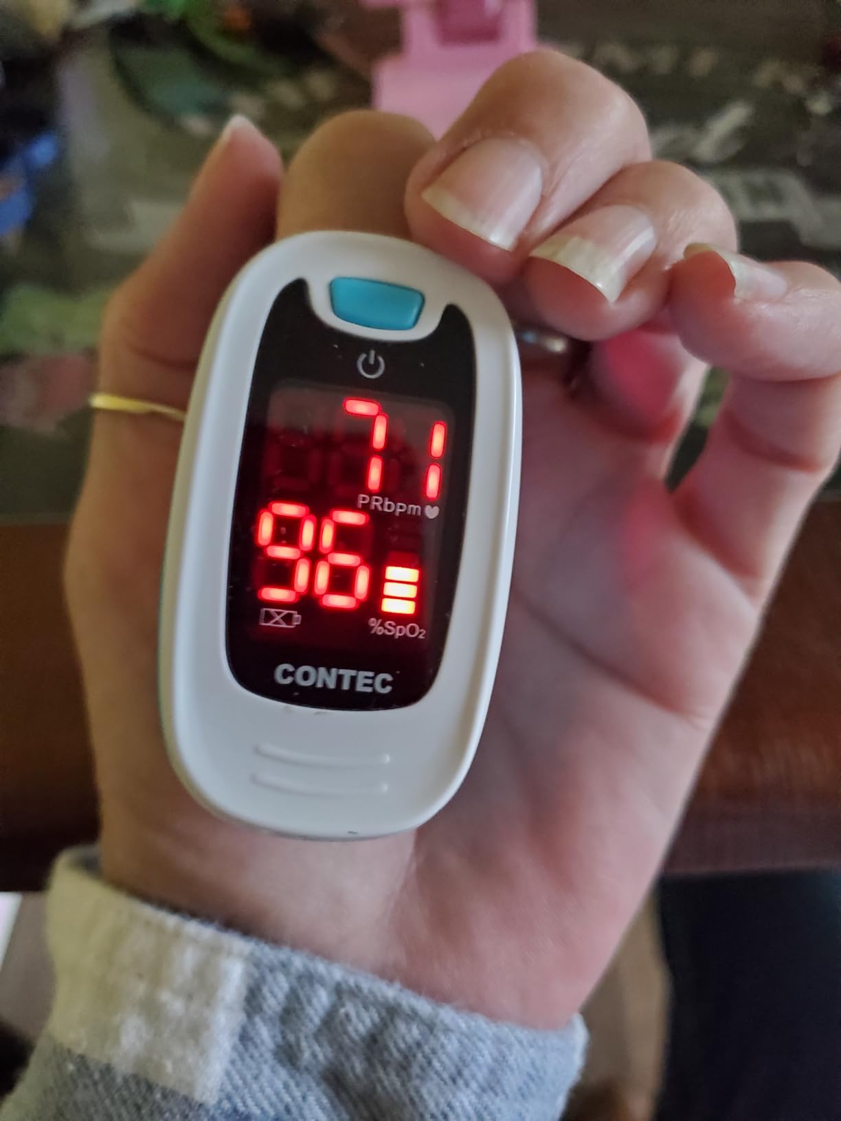 CONTEC Pulse Oximeter, SpO2 & PR Value Blood Oxygen Monitor w/Lanyard customer photo 2