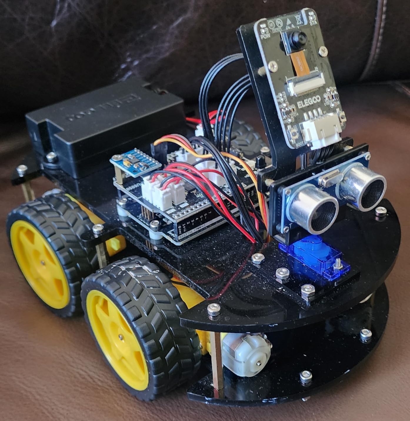 ELEGOO UNO R3 Smart Robot Car Kit V4 with Camera, Compatible with Arduino customer photo 2