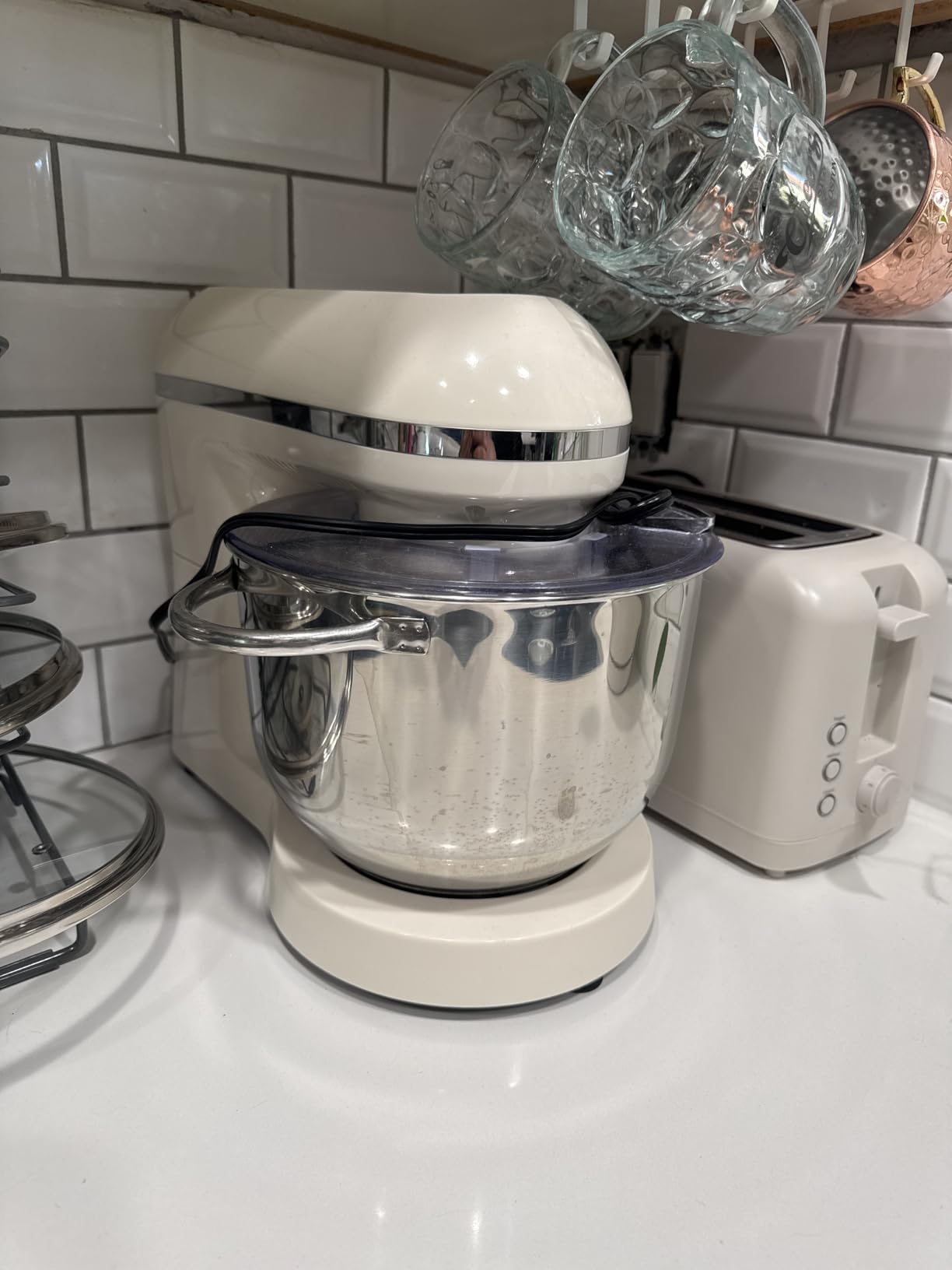 Aucma Stand Mixer, 6.5-QT 660W 6-Speed Tilt-Head Food Mixer, Kitchen Electric Mixer with Dough Hook, Wire Whip & Beater (Black) customer photo 1