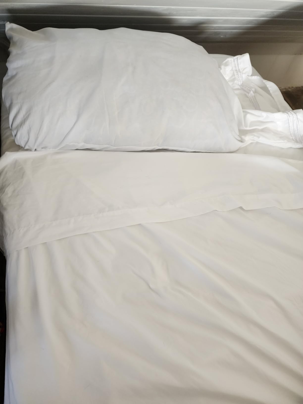 Clara Clark Flex Top King Sheets, 6 Piece Set - Hotel Luxury Sheets for Top Split King Bed, Super Soft Bedding Set, Head Split King Silver customer photo 2