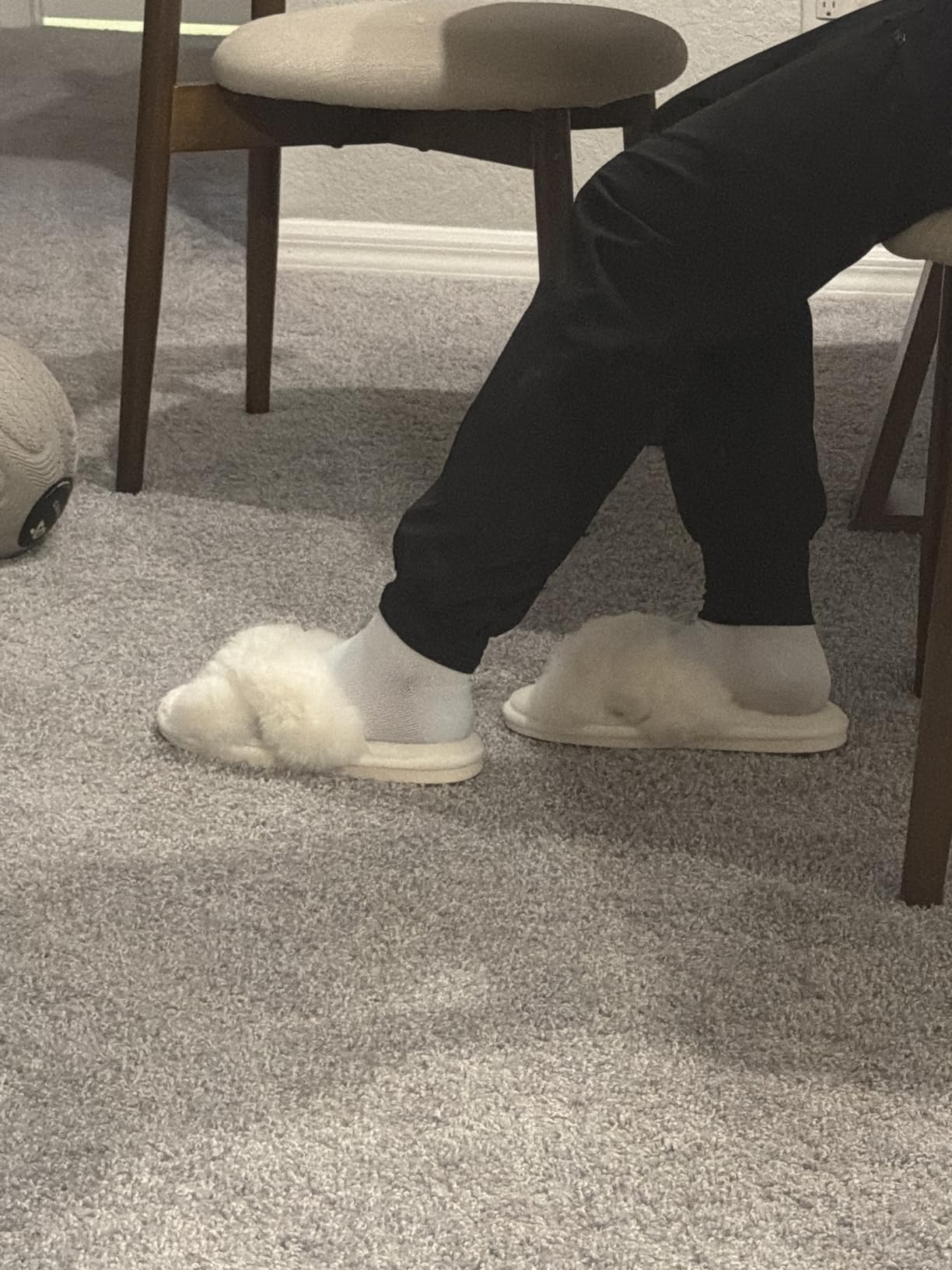 Parlovable Women's Cross Band Slippers Fuzzy Open-Toe Memory Foam | Soft Faux Fur Indoor Slippers for Women, Non-Slip Rubber Sole, Cozy Gifts for Ladies, Moms and Bridesmaids customer photo 1