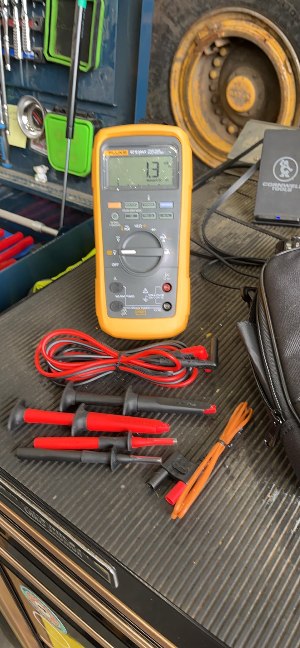 Fluke 87V MAX/E2 KIT True-rms Digital Multimeter Combo Kit customer photo 1