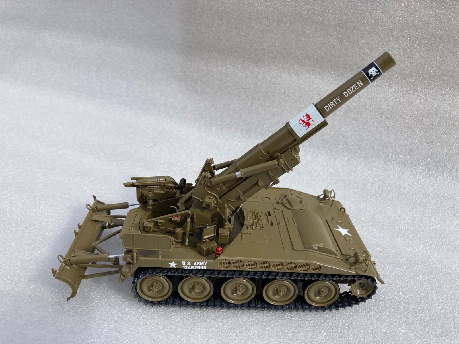 ITA6574 1:35 Italeri M110 Self Propelled Howitzer [Model Building KIT] customer photo 2