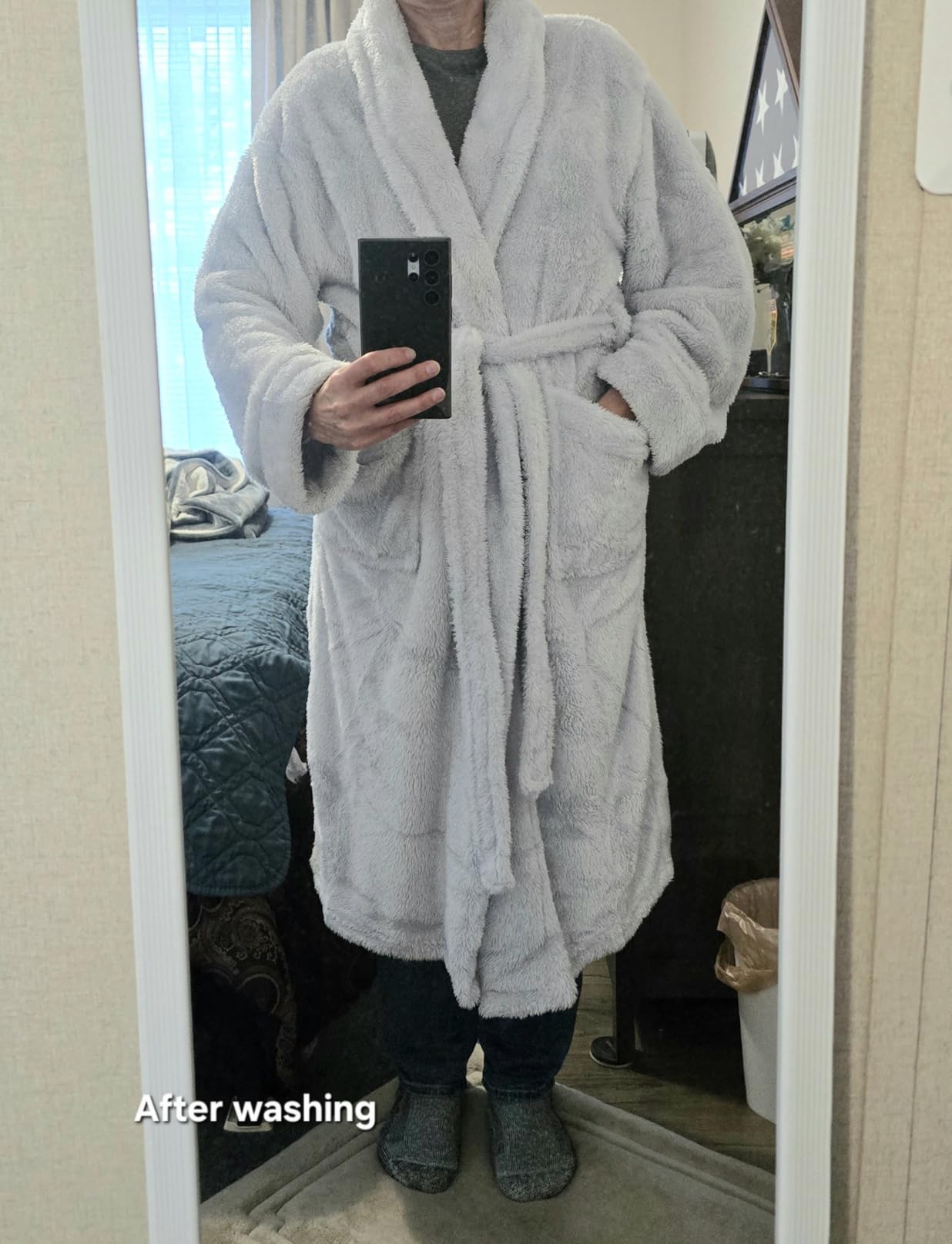 PAVILIA Premium Womens Plush Soft Robe Fluffy, Warm, Fleece Sherpa Shaggy Bathrobe customer photo 1