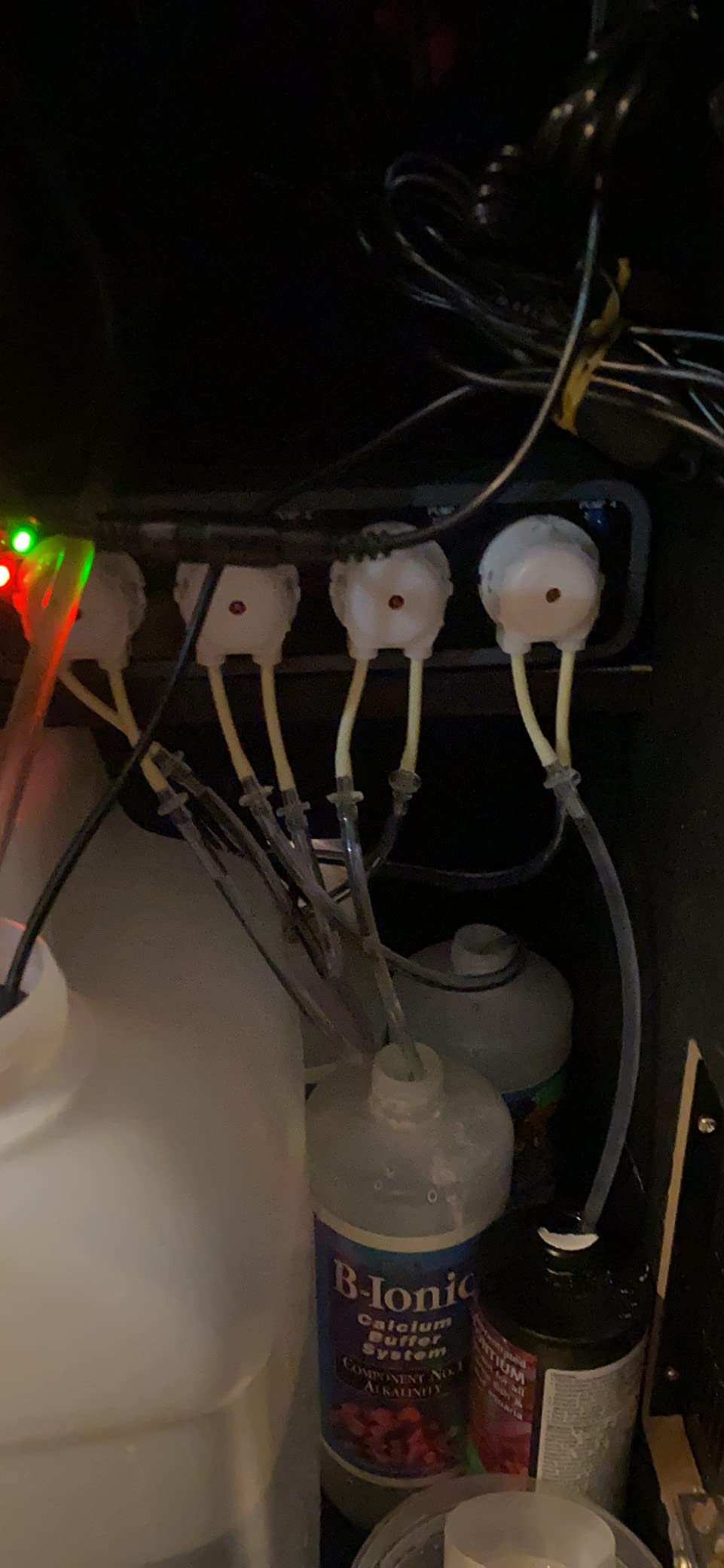 Jebao Doser 2.4 WiFi 4-Channel Aquarium Dosing Pump customer photo 2
