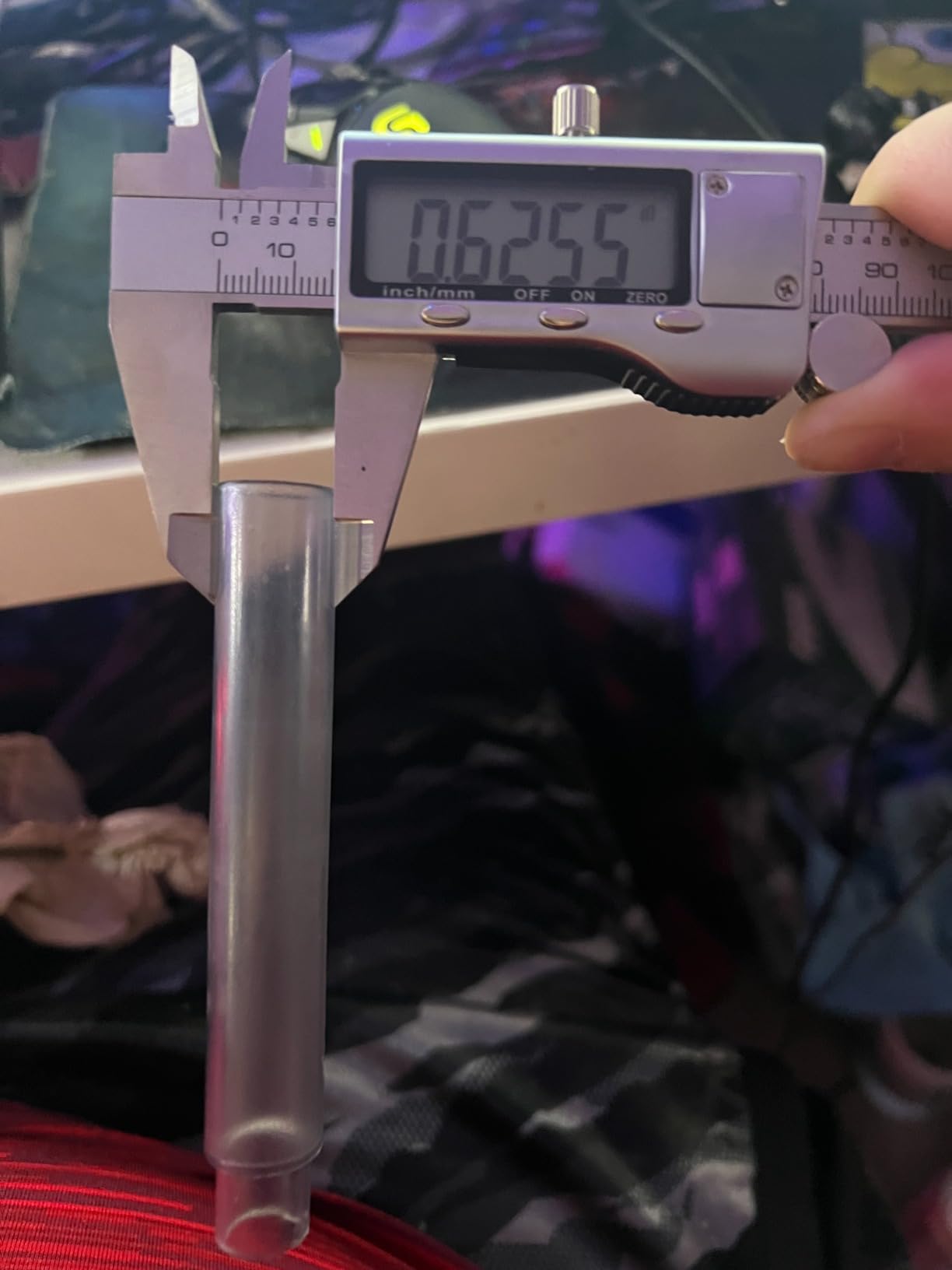 Digital Caliper, Caliper Measuring Tool with Stainless Steel, Electronic Micrometer Caliper with Large LCD Screen, Auto-Off Feature, Inch and Millimeter Conversion (6 Inch/150 mm) customer photo 2