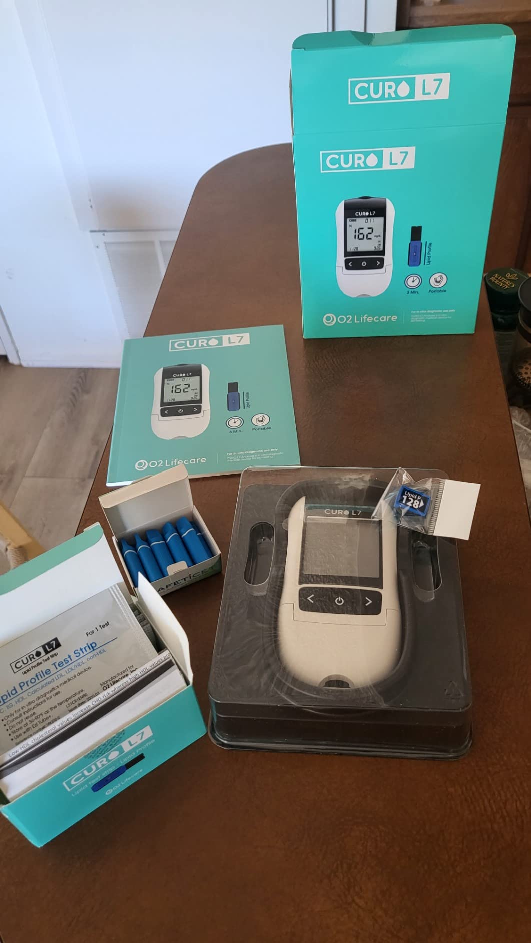 CURO-L7 Professional Grade Blood Cholesterol Testing with Home KIT - All-in-One Test Device, Test Strips 5ea, Lancets, and EziTube Rod Included customer photo 2
