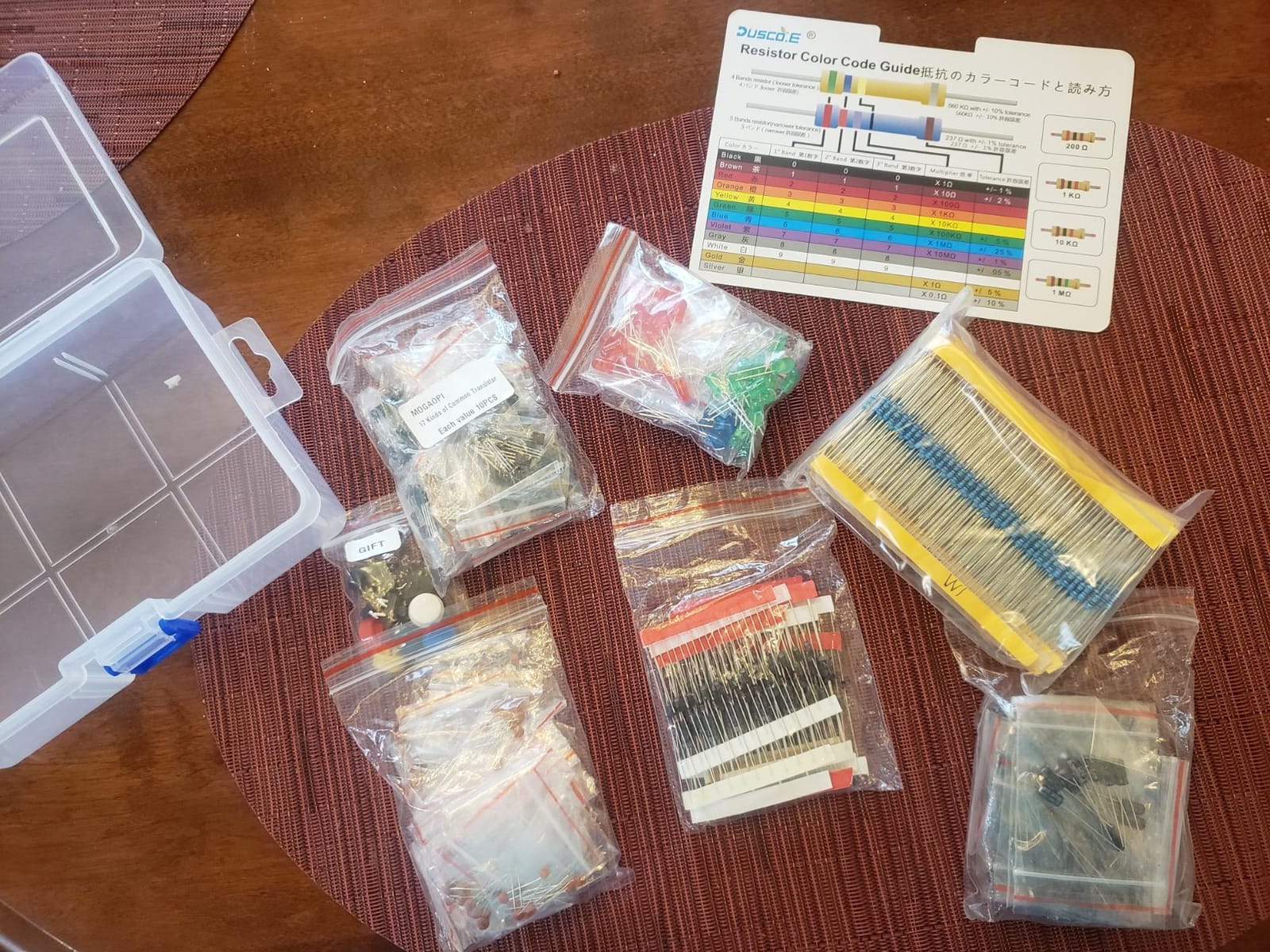 Electronic Component Kit Total 1390 Pcs, LED Diodes | Metal Film Resistors, Electrolytic Capacitor Package, Common Diodes, Ceramic Capacitors, Common Transistor Assortment Box customer photo 2