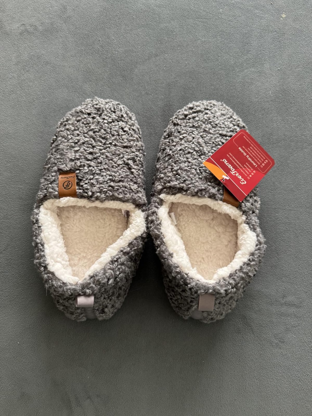 EverFoams Women's Soft Curly Slippers Memory Foam Lightweight House Shoes customer photo 1