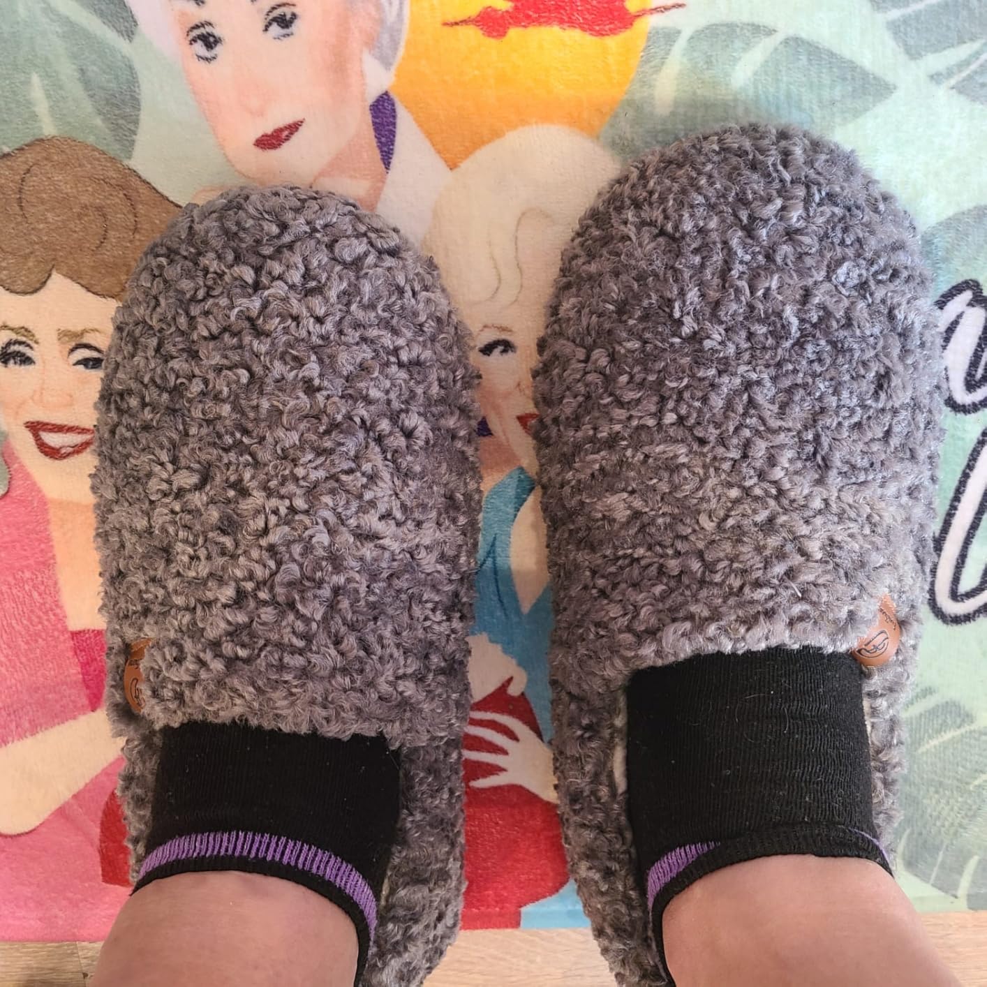EverFoams Women's Soft Curly Slippers Memory Foam Lightweight House Shoes customer photo 2