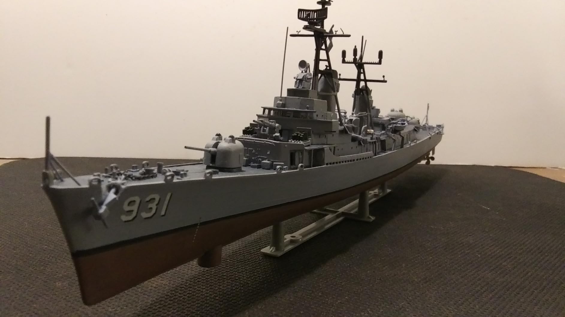 Atlantis USS Destry Plastic Model Kit – 1:320 Scale Naval Battleship Model for Collectors and Hobbyists customer photo 1