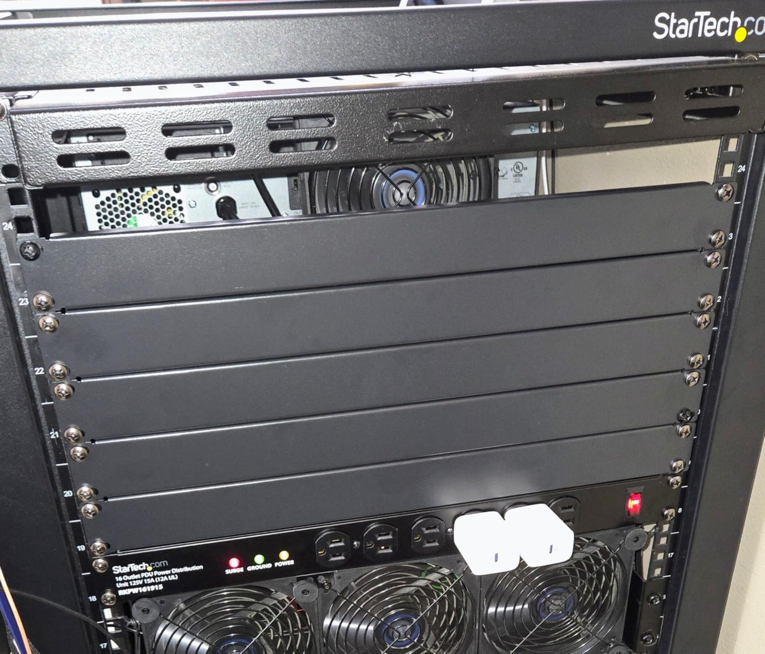 1U Blank Panel Rack Mount Spacer Filler Panel 19