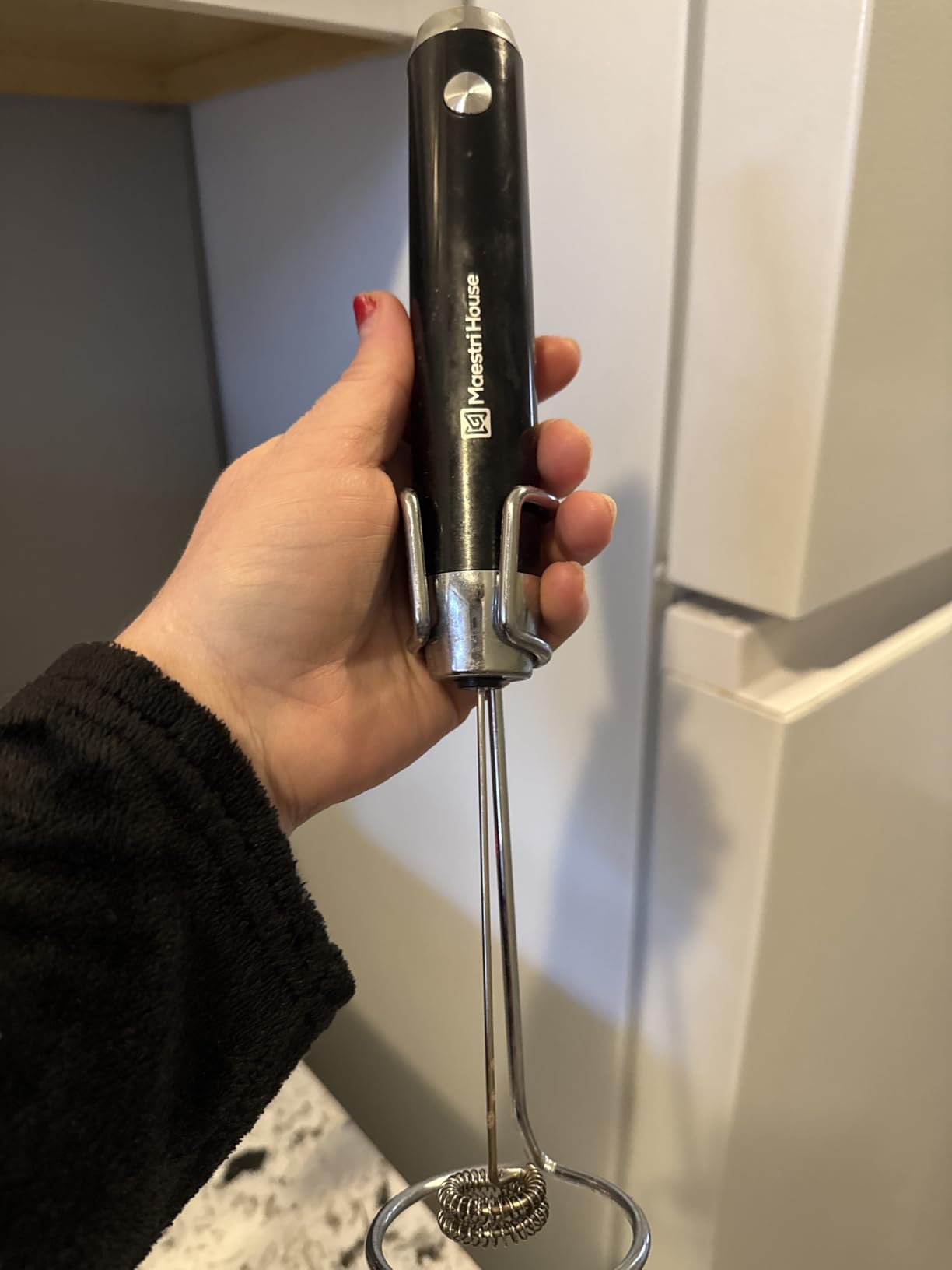 Maestri House LunaFro Rechargeable Milk Frother,Stand & 2 Detachable Whisks | 8000RPM Turbo Motor, 1200mAh lithium battery, Handheld Milk Frother for Lattes, Cappuccino, Matcha & Powdered Supplements customer photo 1