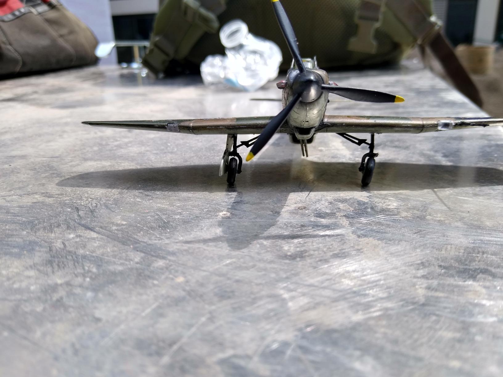 Airfix A04065 de Havilland Mosquito PR.XVI Model Set - 1:72 Scale Plastic Building Kit customer photo 2