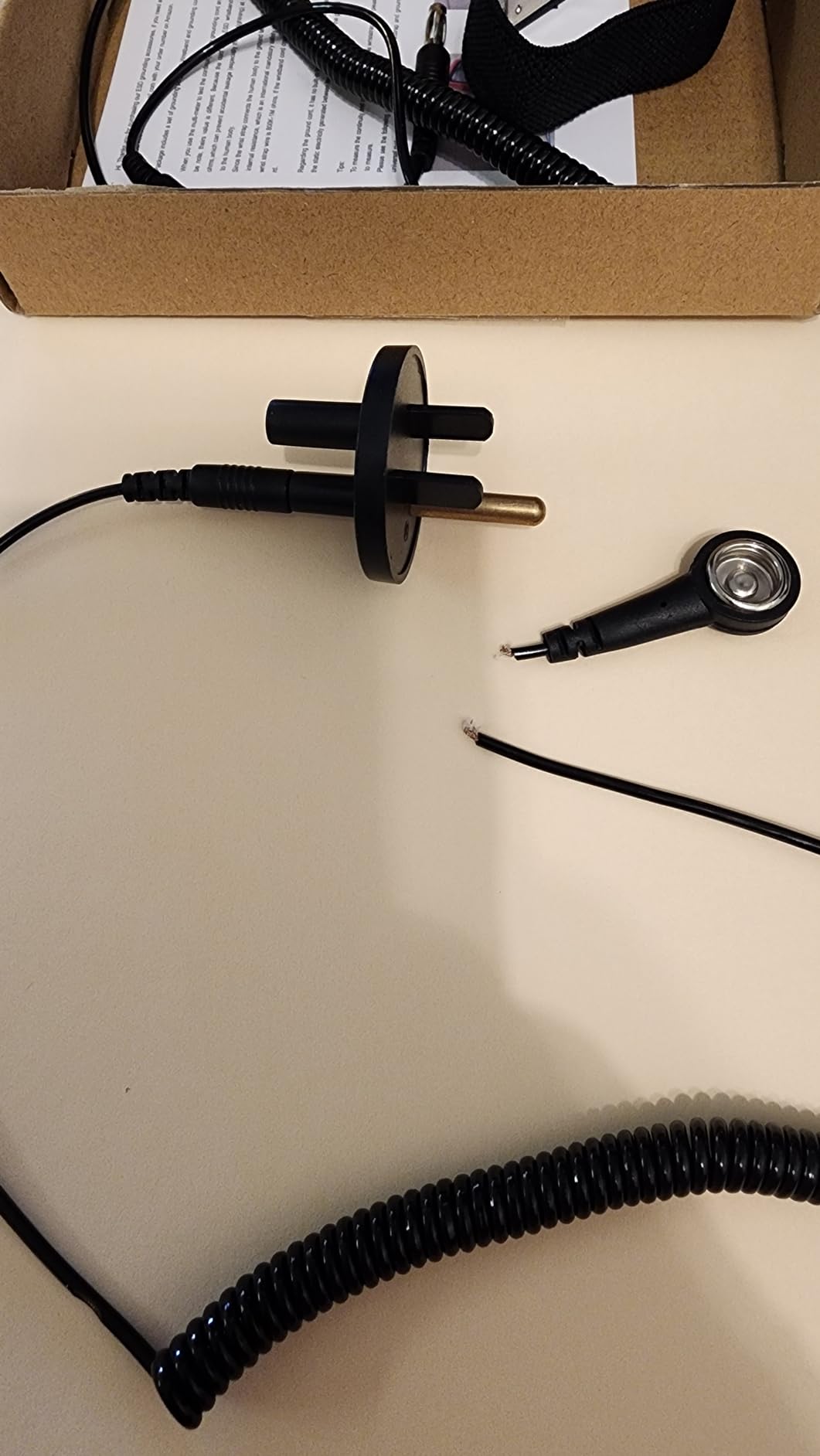 HPFIX Grounded Outlet Plug, Anti-Static Wrist Strap (Adjustable up to Size XL) and Grounding Cord, Earth Connection | ESD Safe for Computer, PC Building Eelectronics customer photo 2