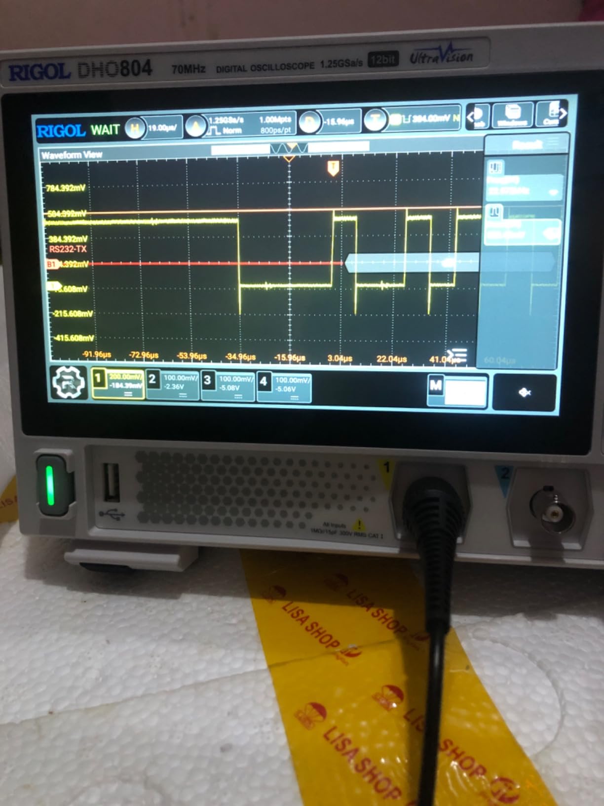 Rigol DHO804 Portable Digital Oscilloscope, 70MHz, 4CH, 12-Bit Resolution | 12-bit high resolution, ultra-low noise floor, 7